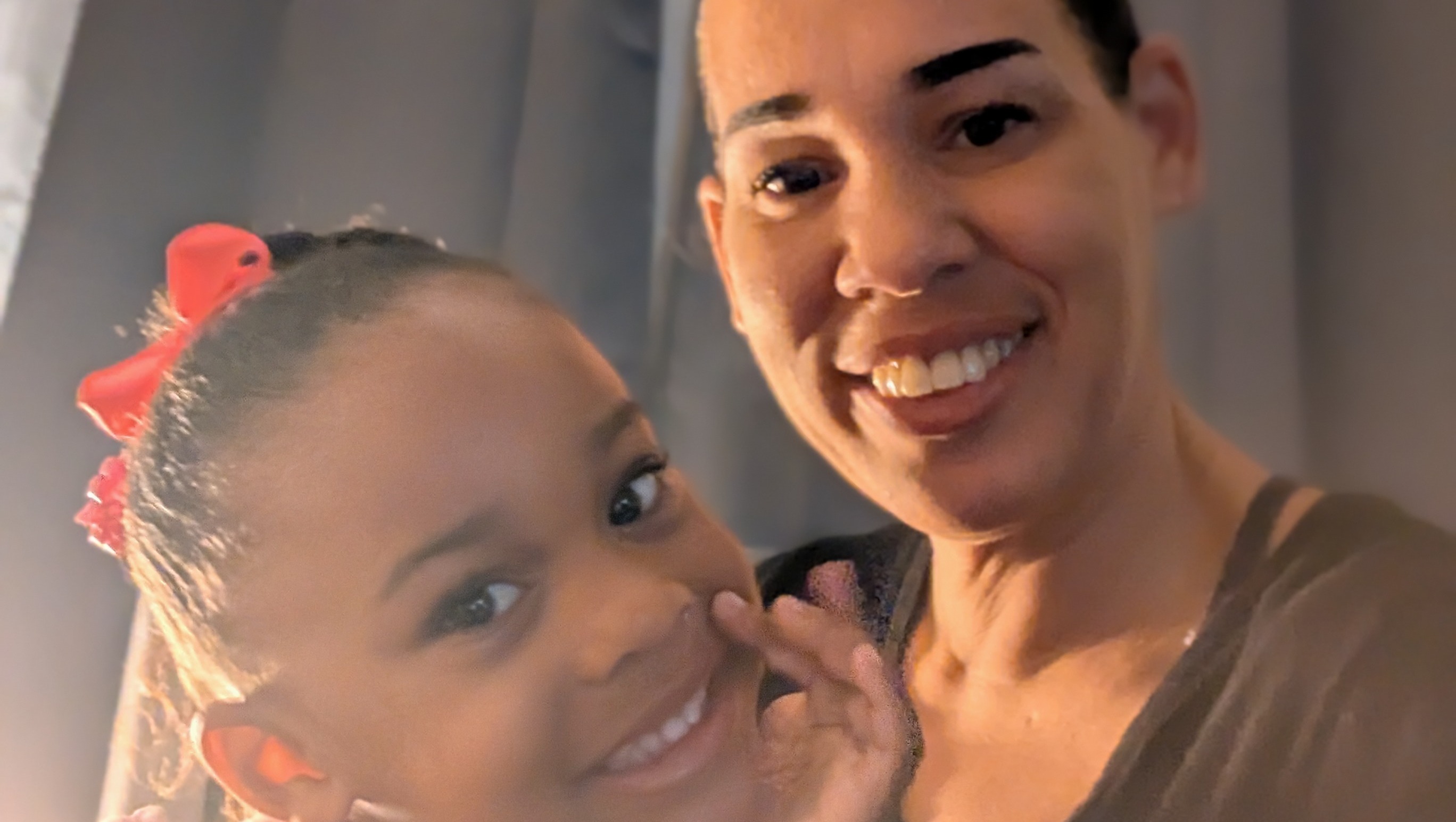 Help Destiny and her daughter keep their home photo