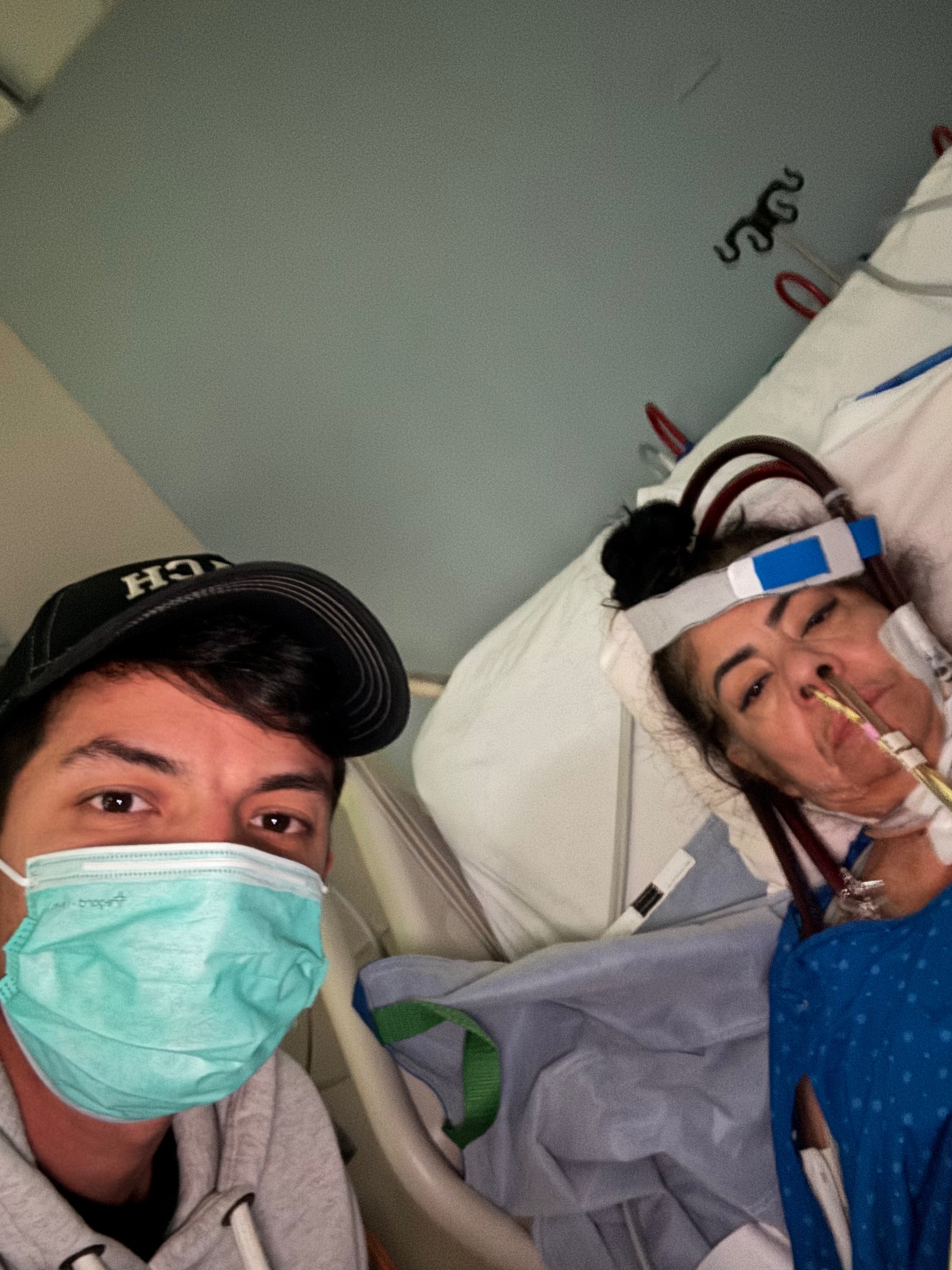 Help Save My Mom’s Life – Double Lung Transplant campaign photo, 2 of 6
