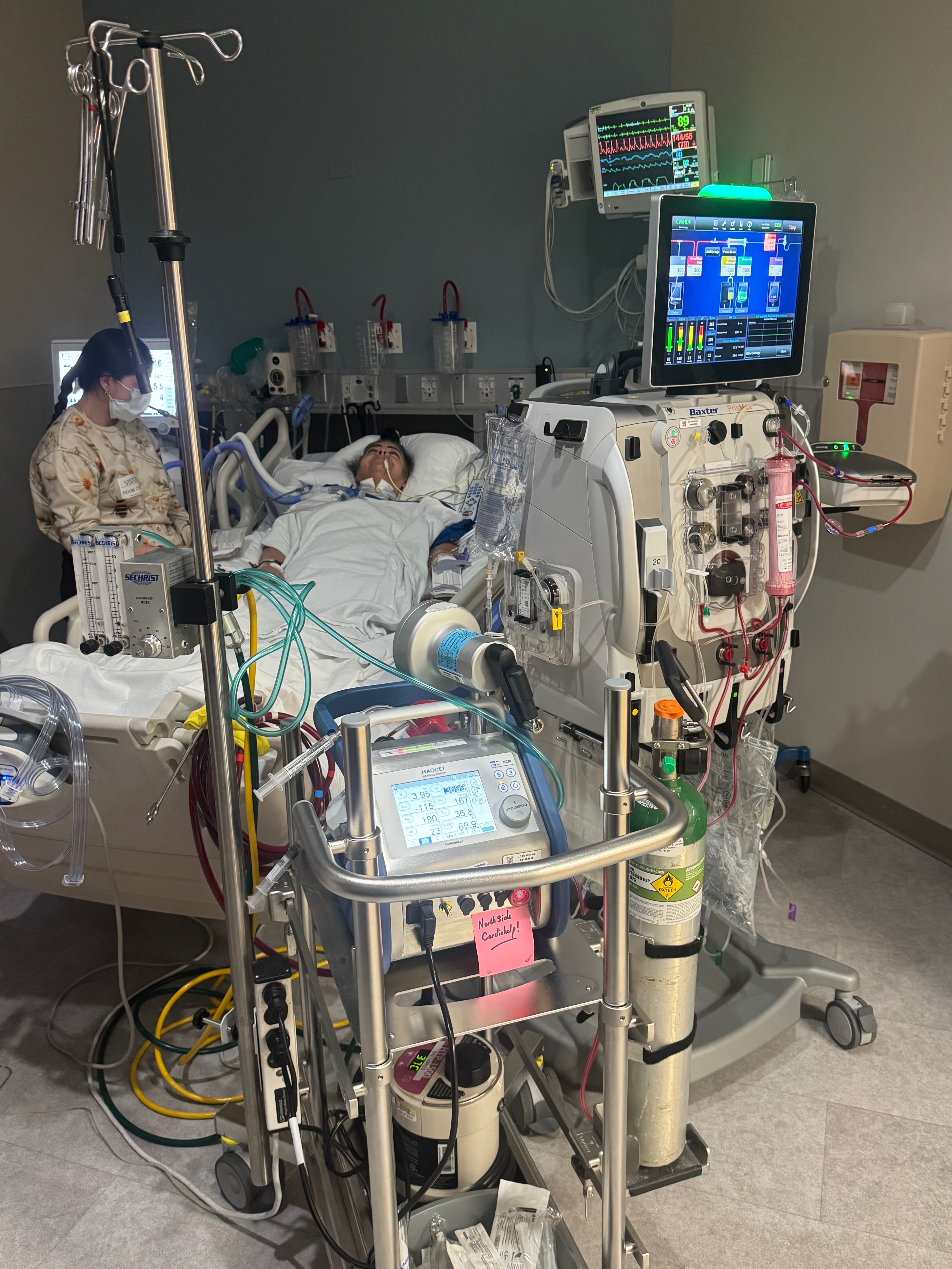 Help Save My Mom’s Life – Double Lung Transplant campaign photo, 4 of 6