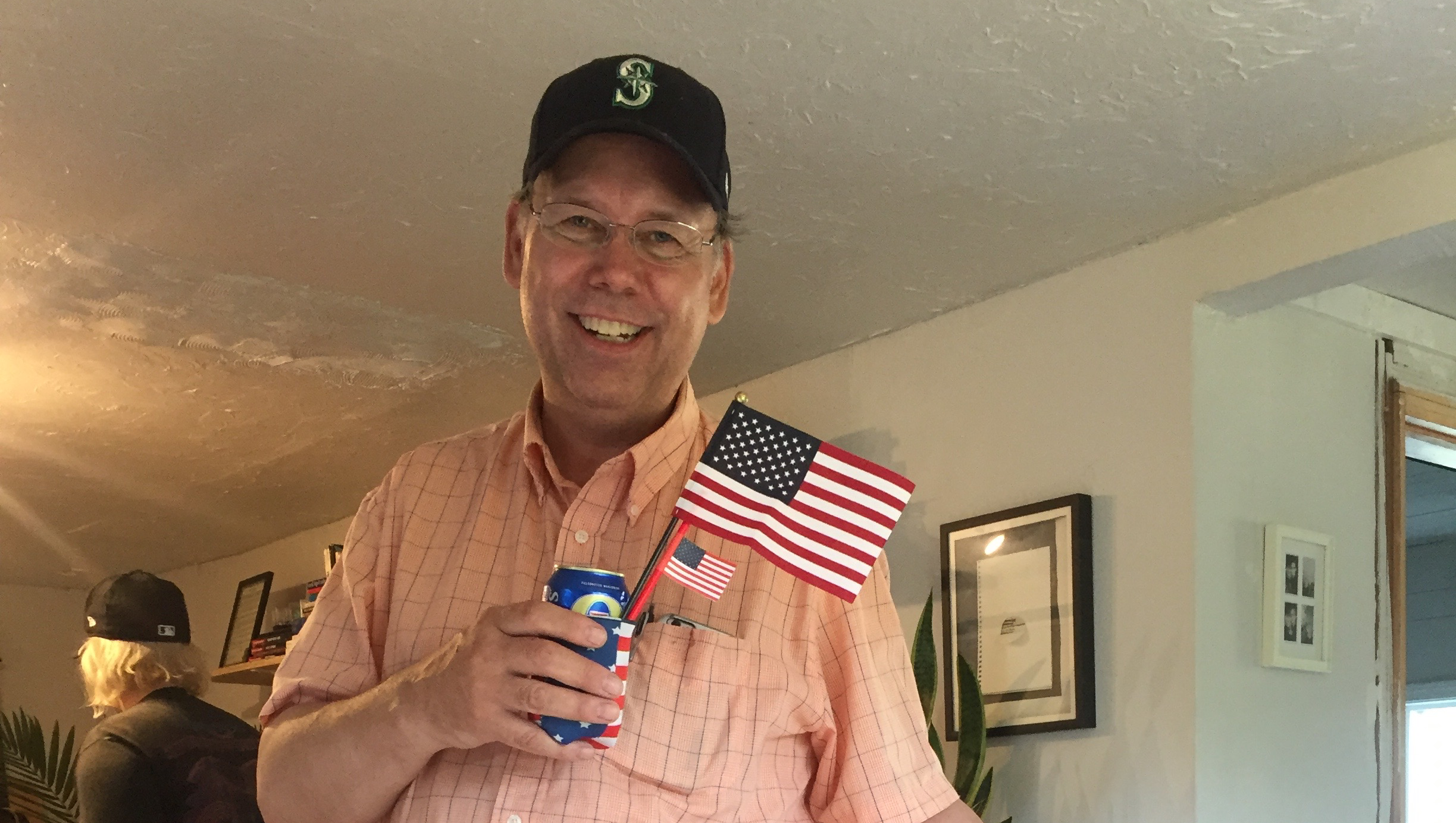 Honoring DJ Tunemaster Glenn Hagberg