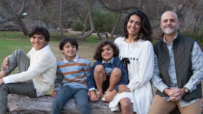 Help Kenia Fight Stage 4 Breast Cancer photo