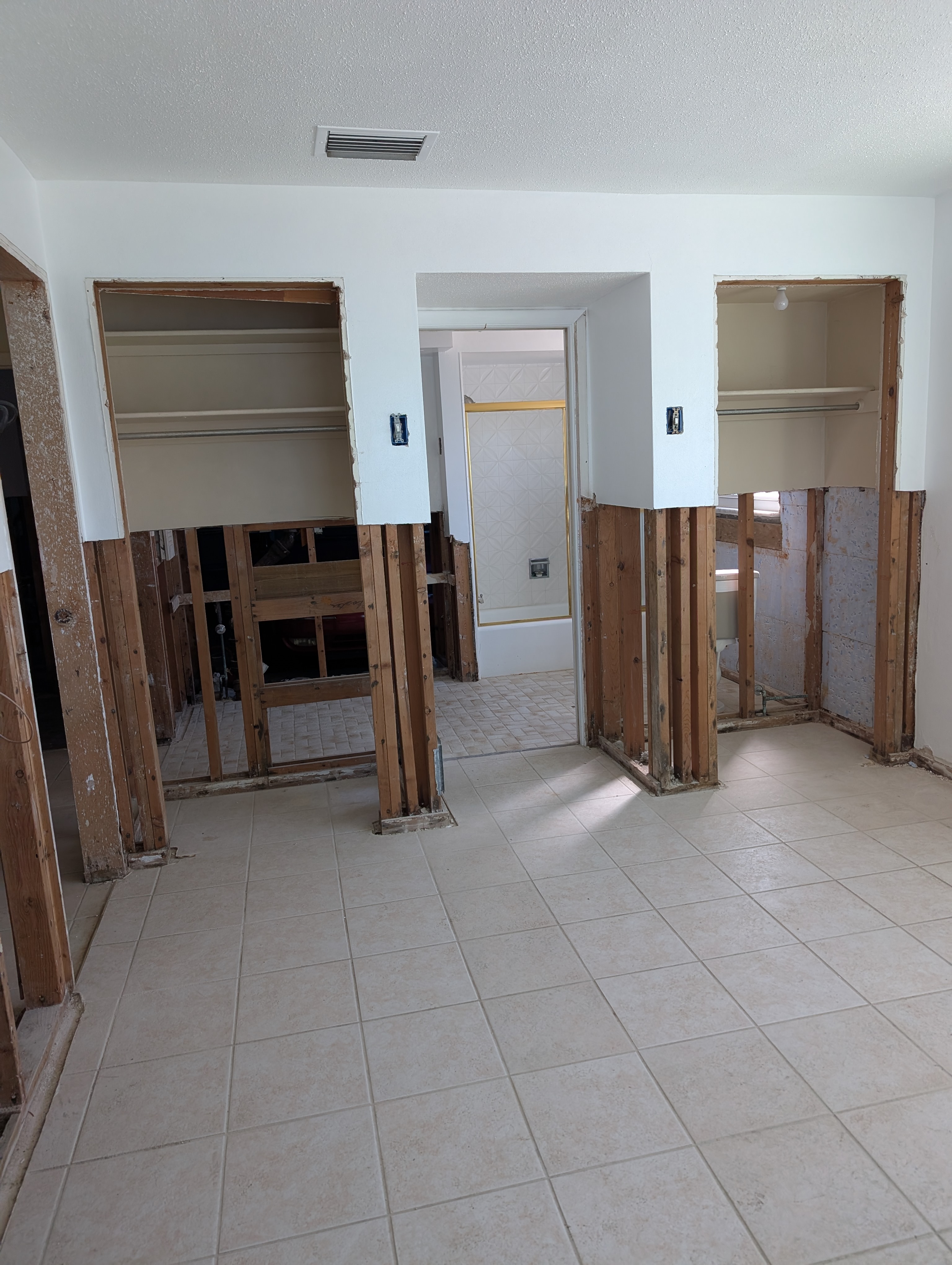 Help Jody Rebuild Home & Health After Loss campaign photo, 6 of 8