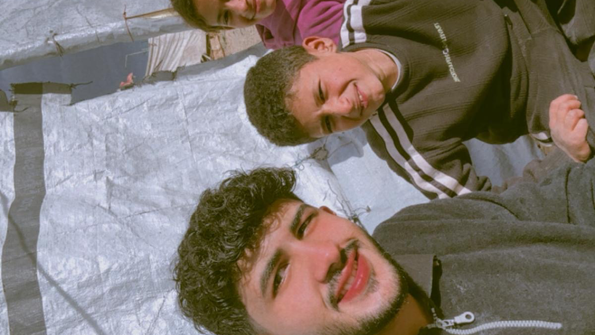 المساعدة في الخروج للبحث عن التعليم بسبب الحرمان الذي تسالح