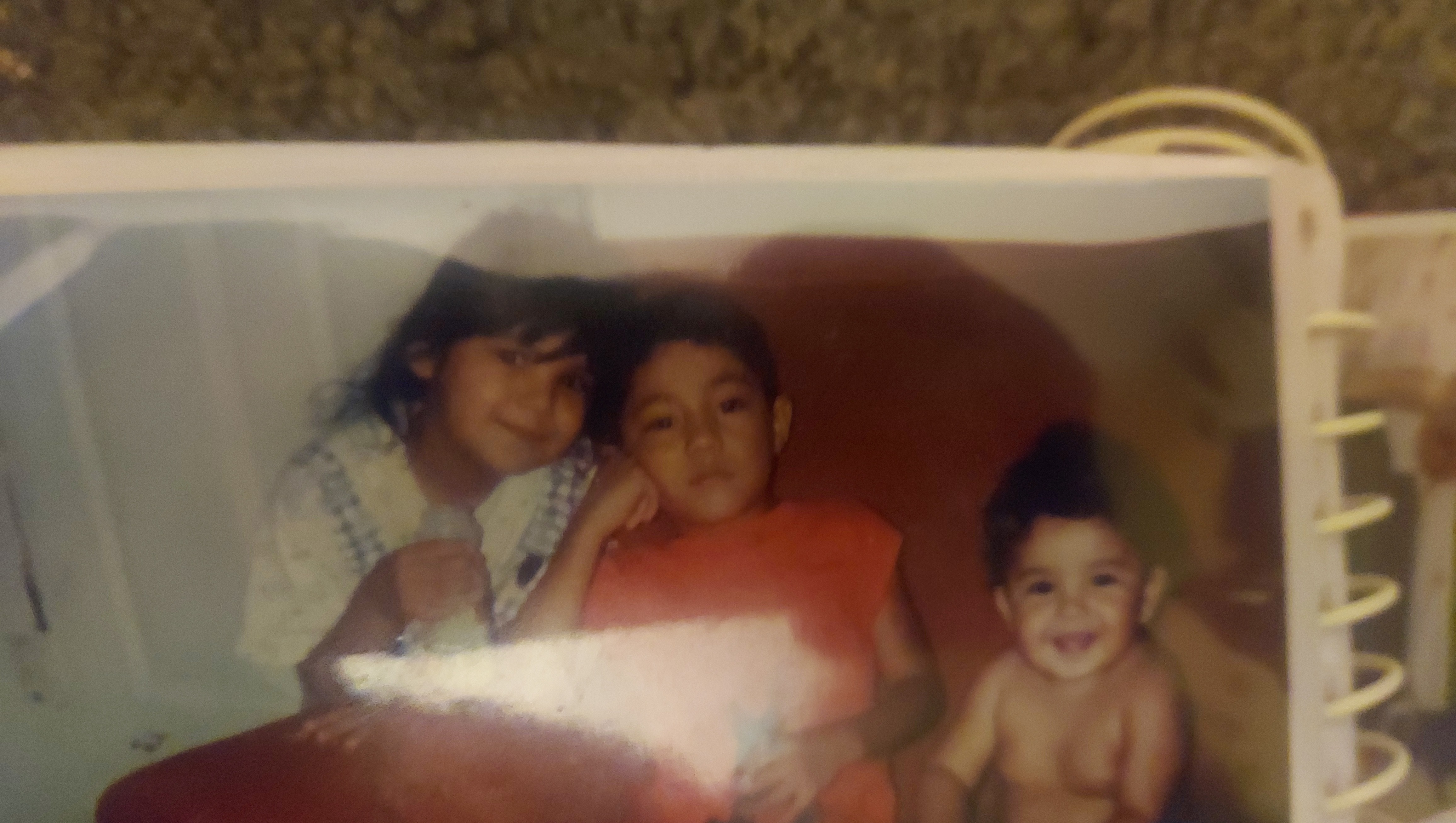 Support for a Homeless Pregnant Mother and Her Kids photo