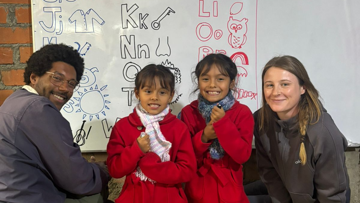 Help us to start a free English School in Carhuaz, Peru! photo