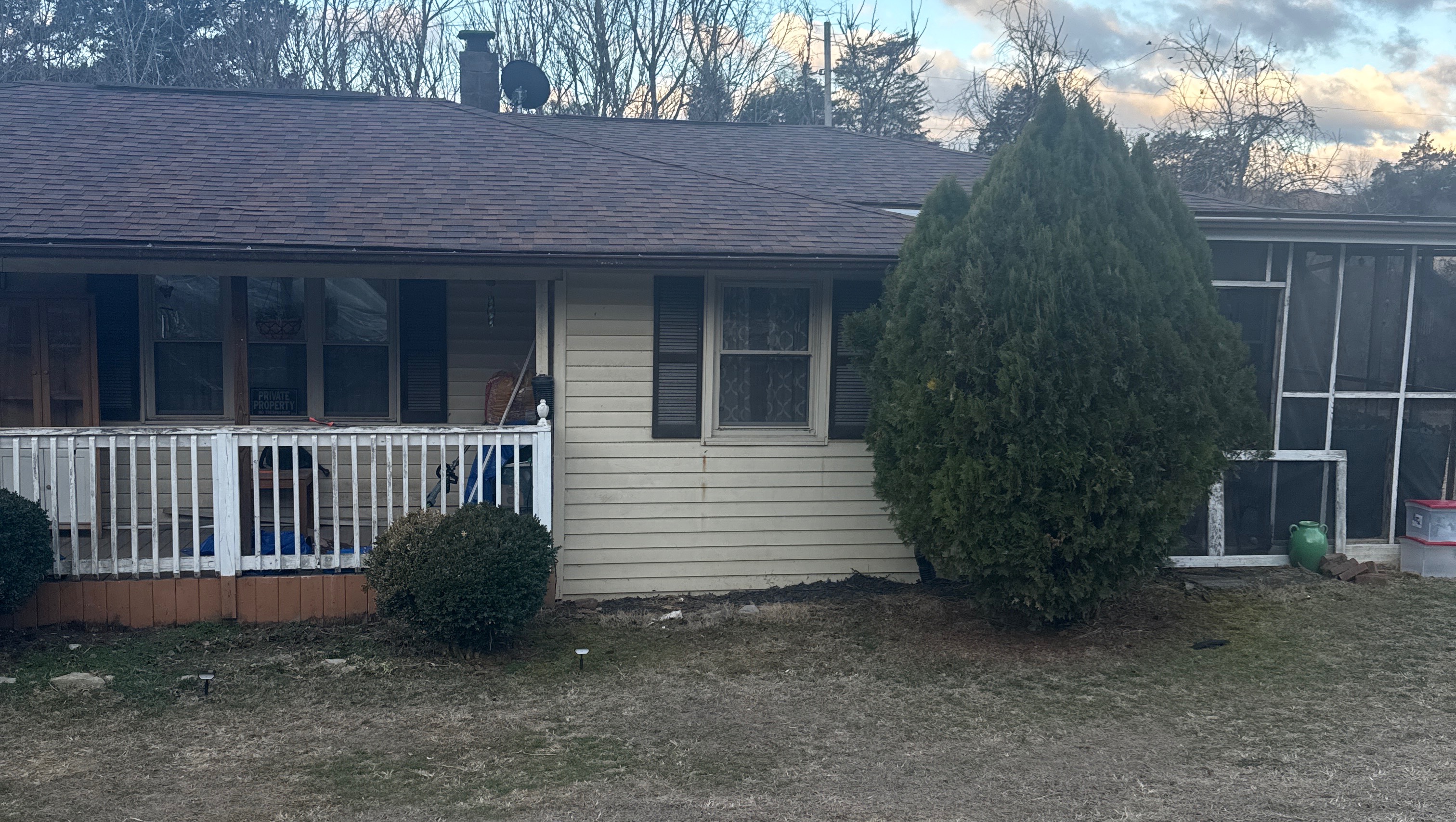 Help Bobbie Repair Her Family Home photo