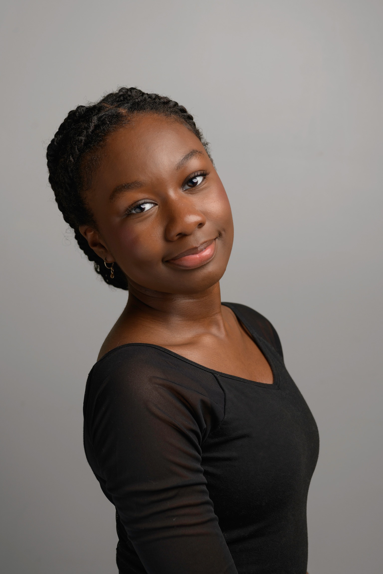 Help Kemi Attend Ballet Summer Intensive campaign photo, 2 of 8