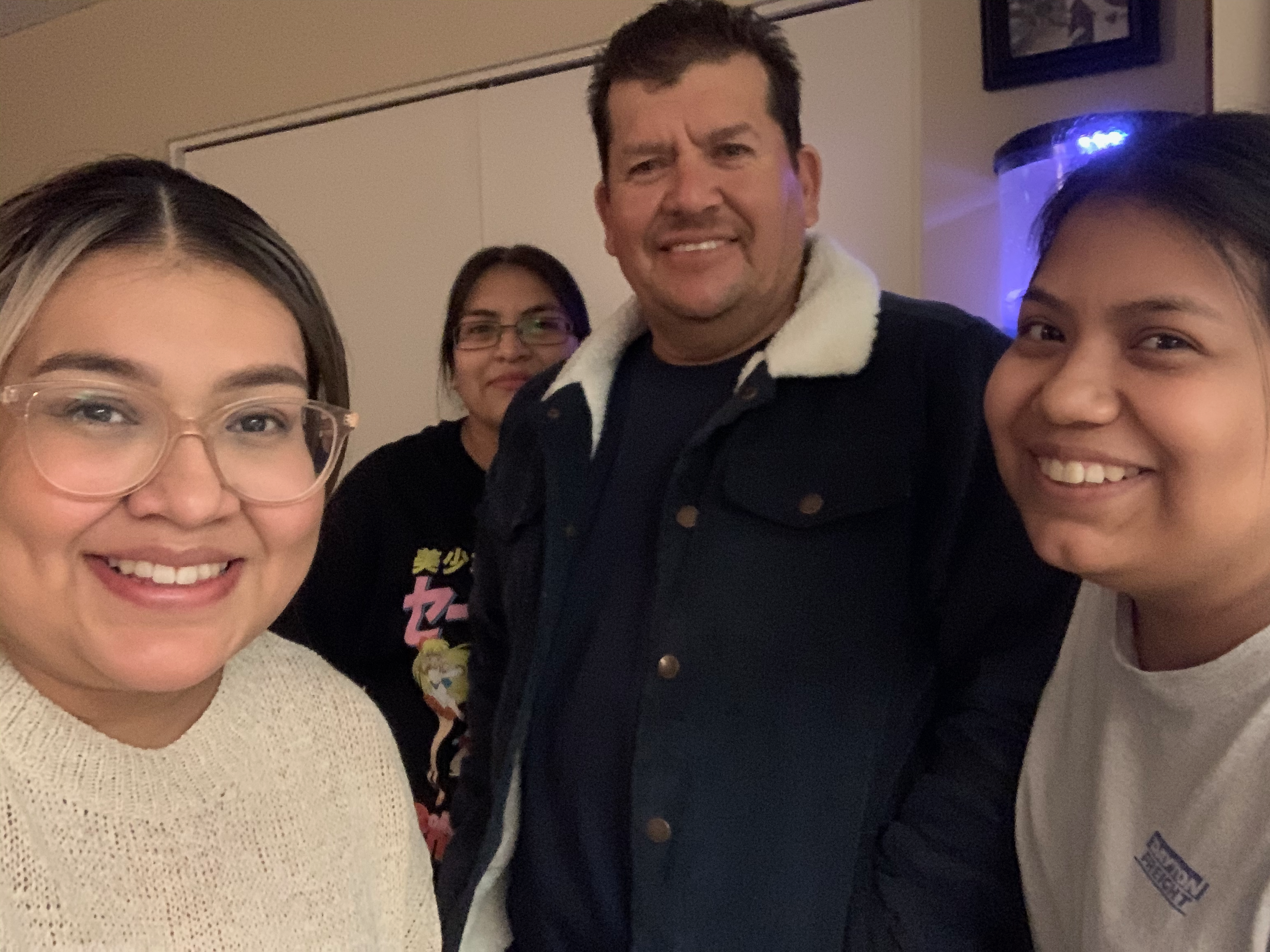 Bring Hope to the Luna Siari Family's Immigration Fight campaign photo, 6 of 7