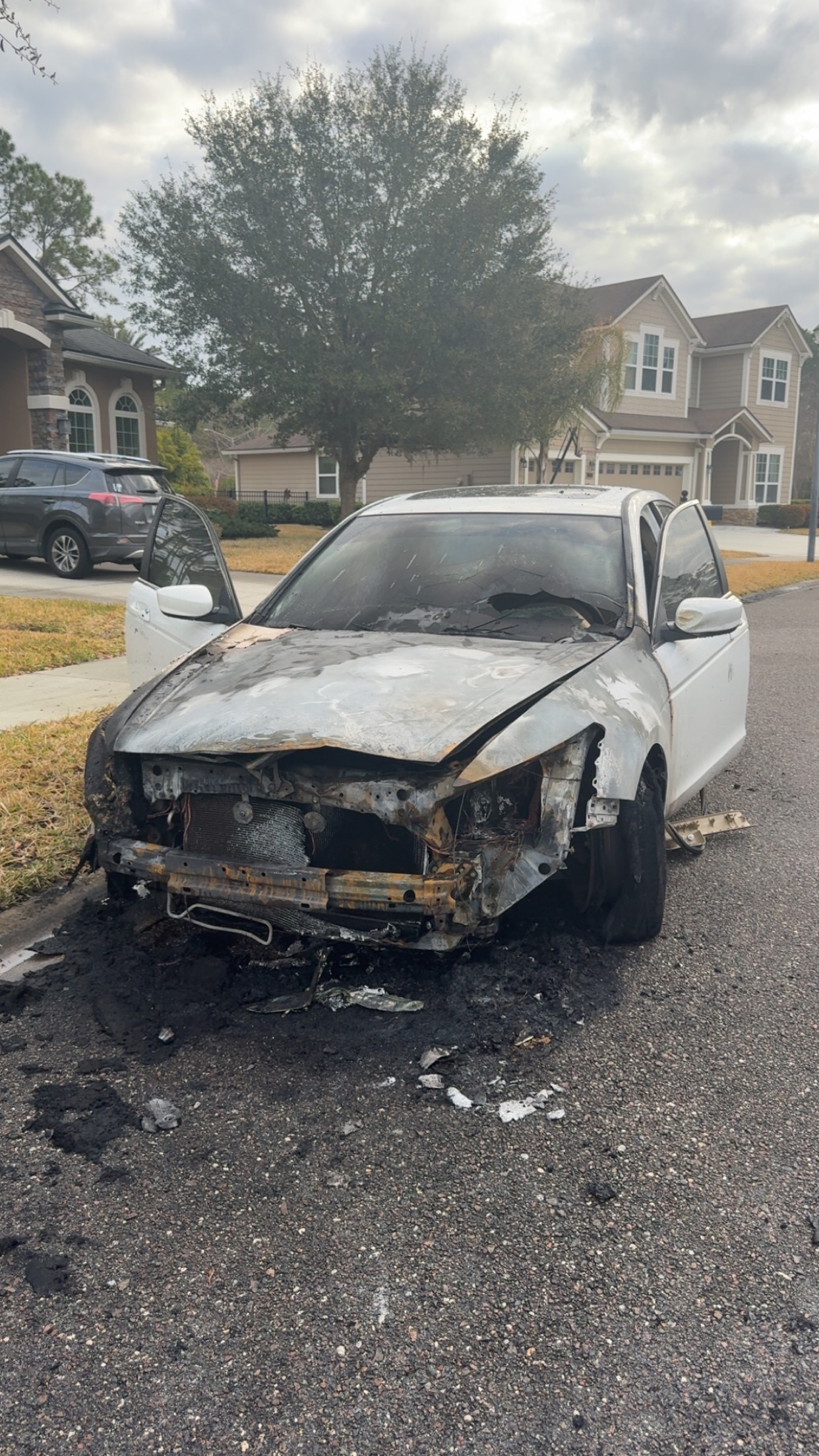Help My Daughter Replace Her Burned Car campaign photo, 4 of 6