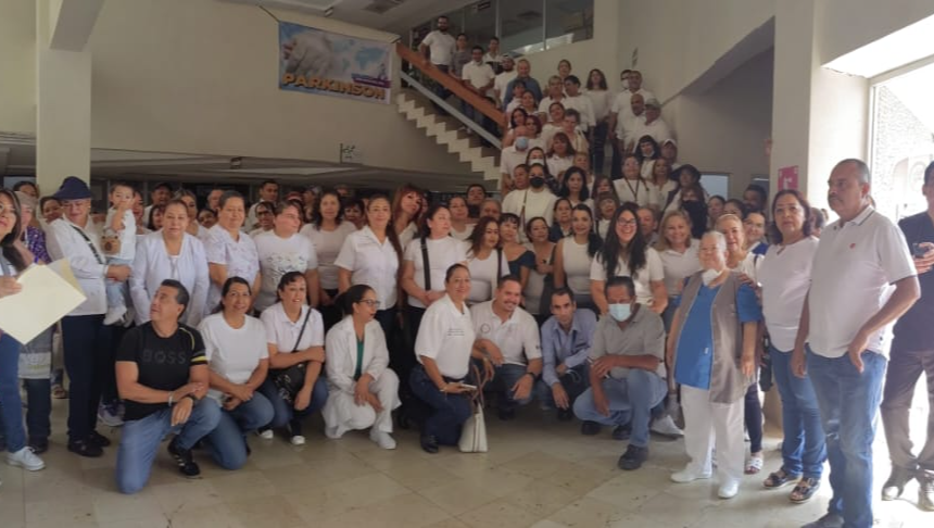 Para emergencias médicas para gente que no este afiliada photo