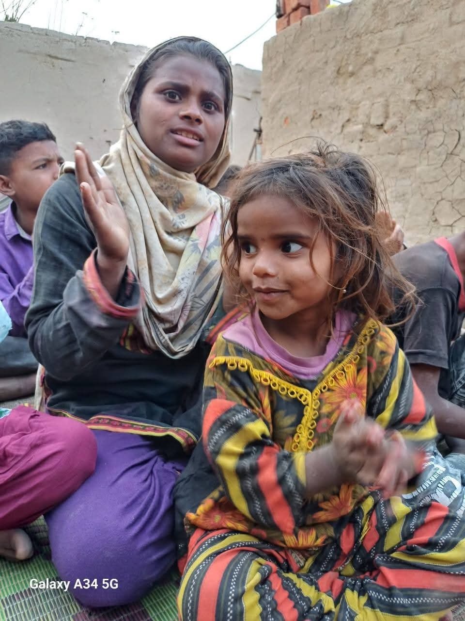 Easter Compassion: Feed Families in Pakistan's Brick Kilns campaign photo, 6 of 8