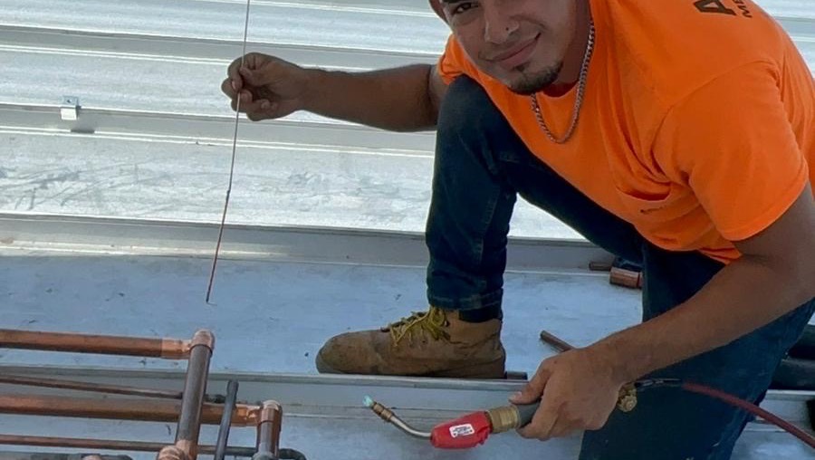 Ayuda urgente para gastos legales de Adan 