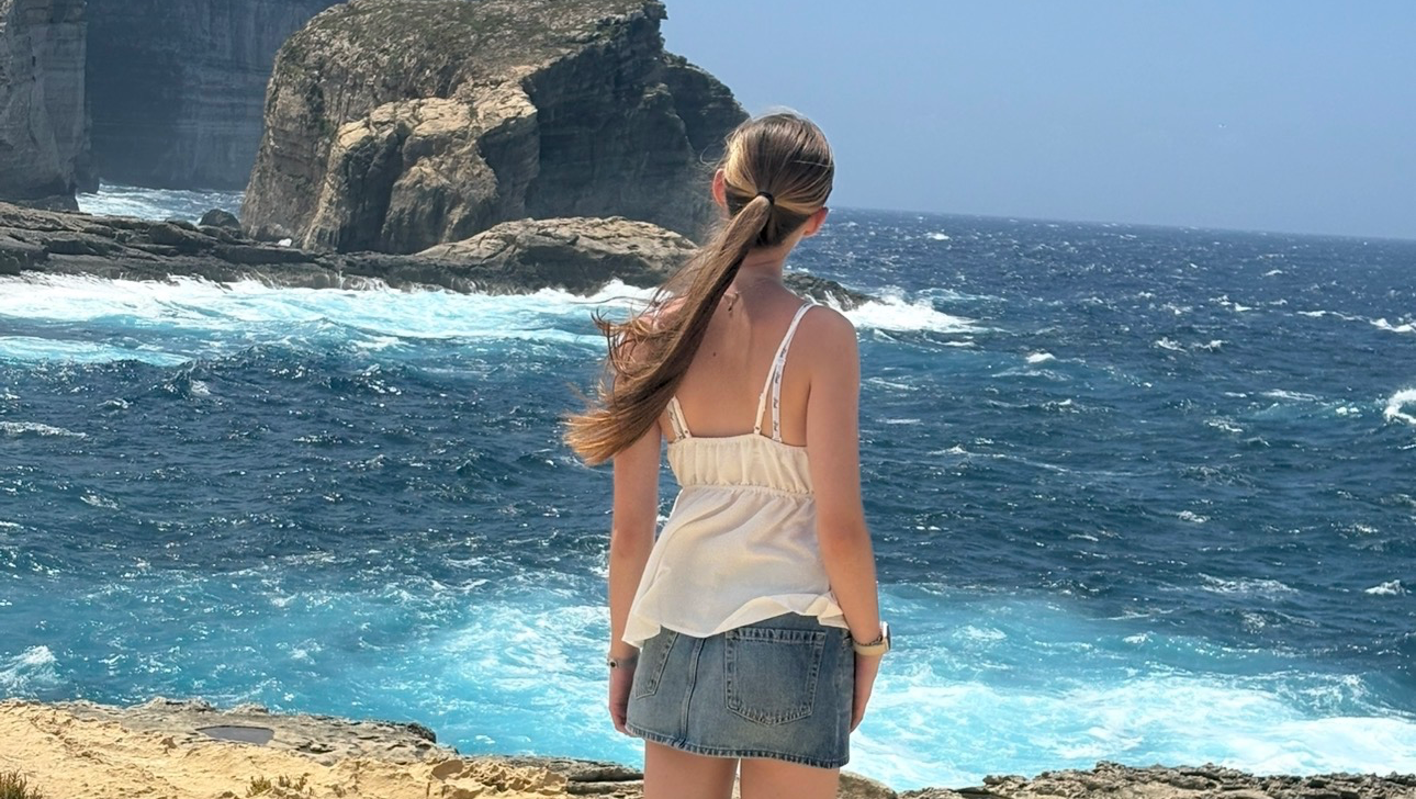 Help Fern Study Dolphins & Sea Turtles in Malta 