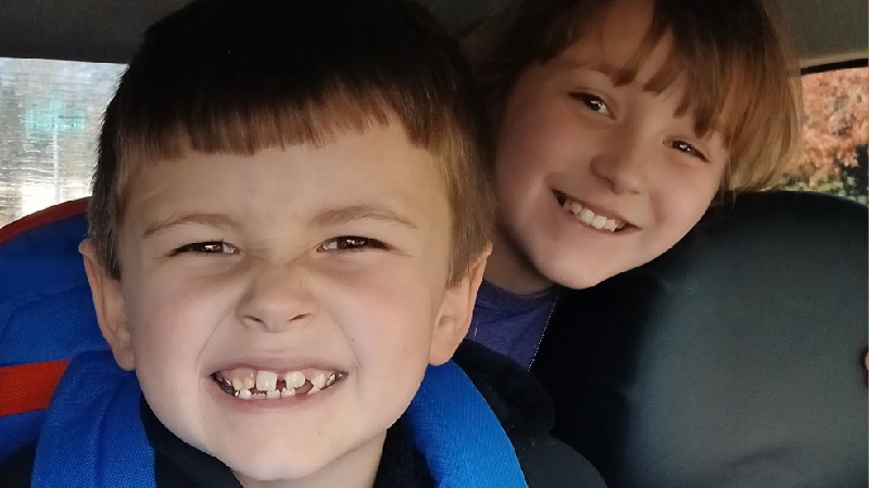 Help Emily Provide Safety and Stability for Her Kids photo