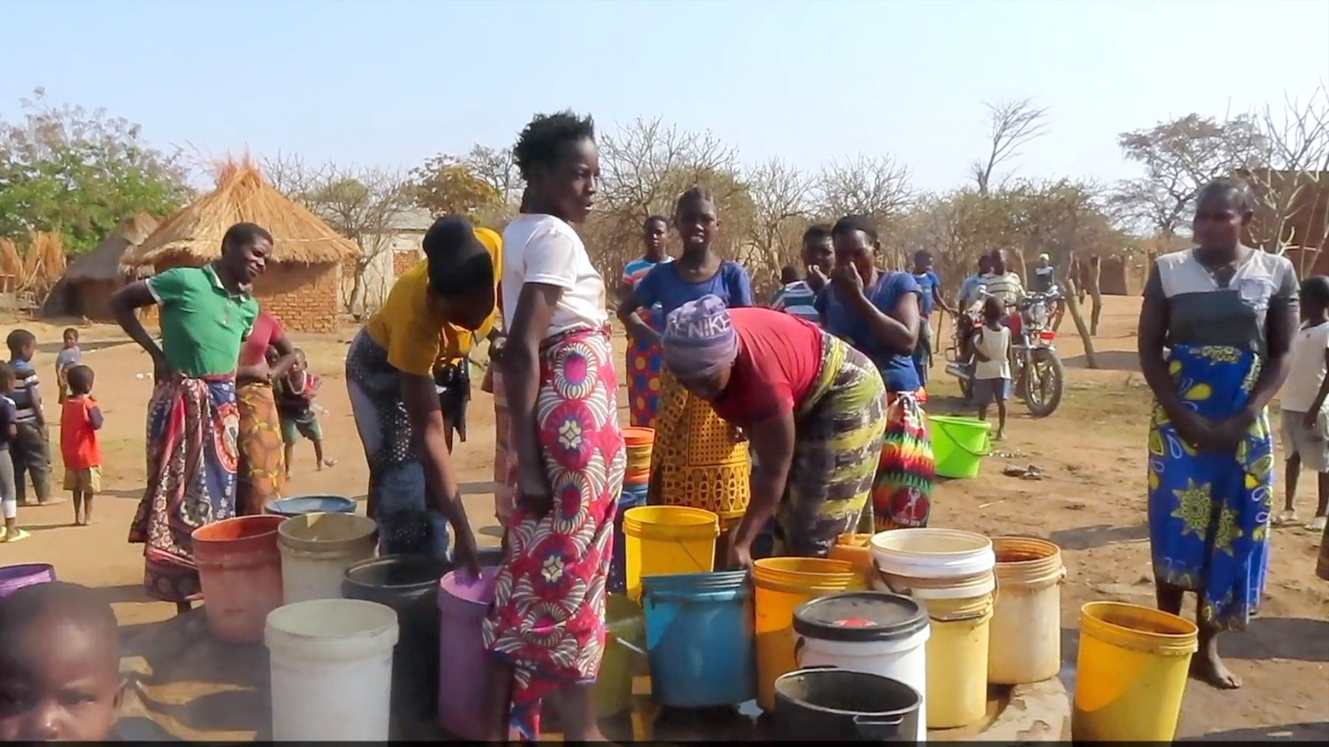 HELP THE WOMEN OF KATETE HAVE ACCESS TO WATER campaign photo, 4 of 6