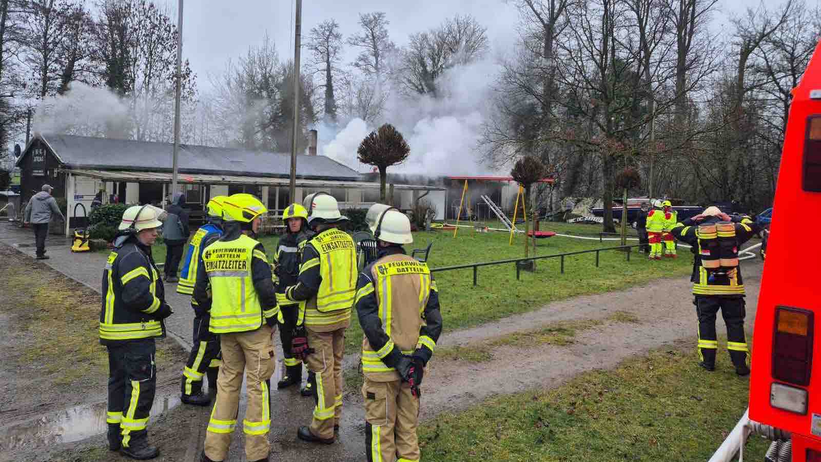 Feuer zerstört Vereinsheim des Boxerclubs Datteln