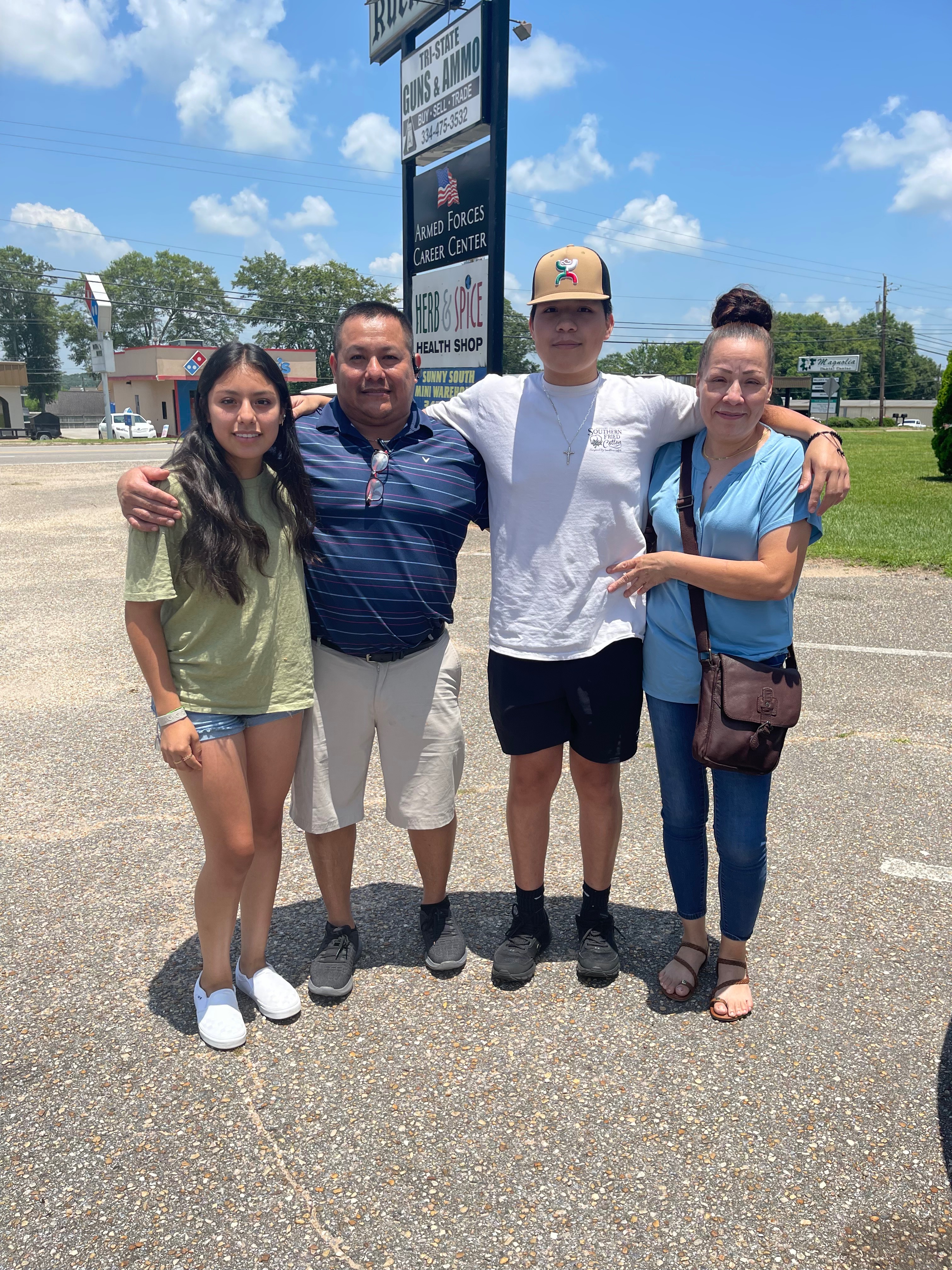Support for Jose Yanez & Family in Crisis campaign photo, 4 of 6