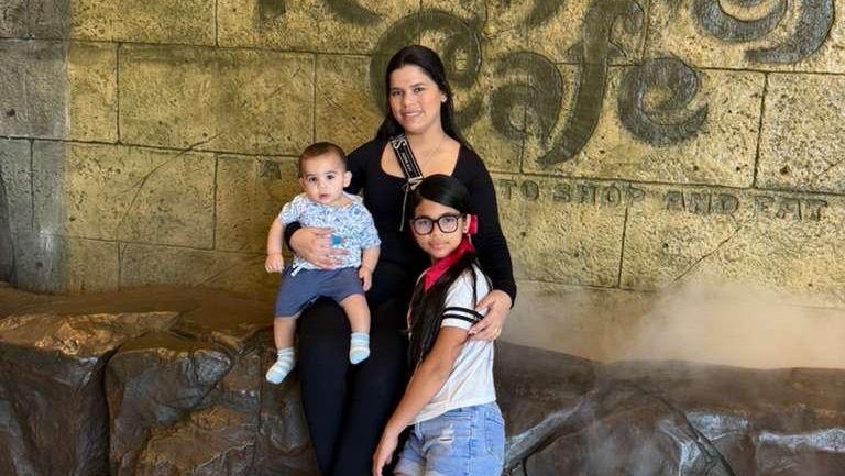 Help Reunite Misslenys with Her Family photo
