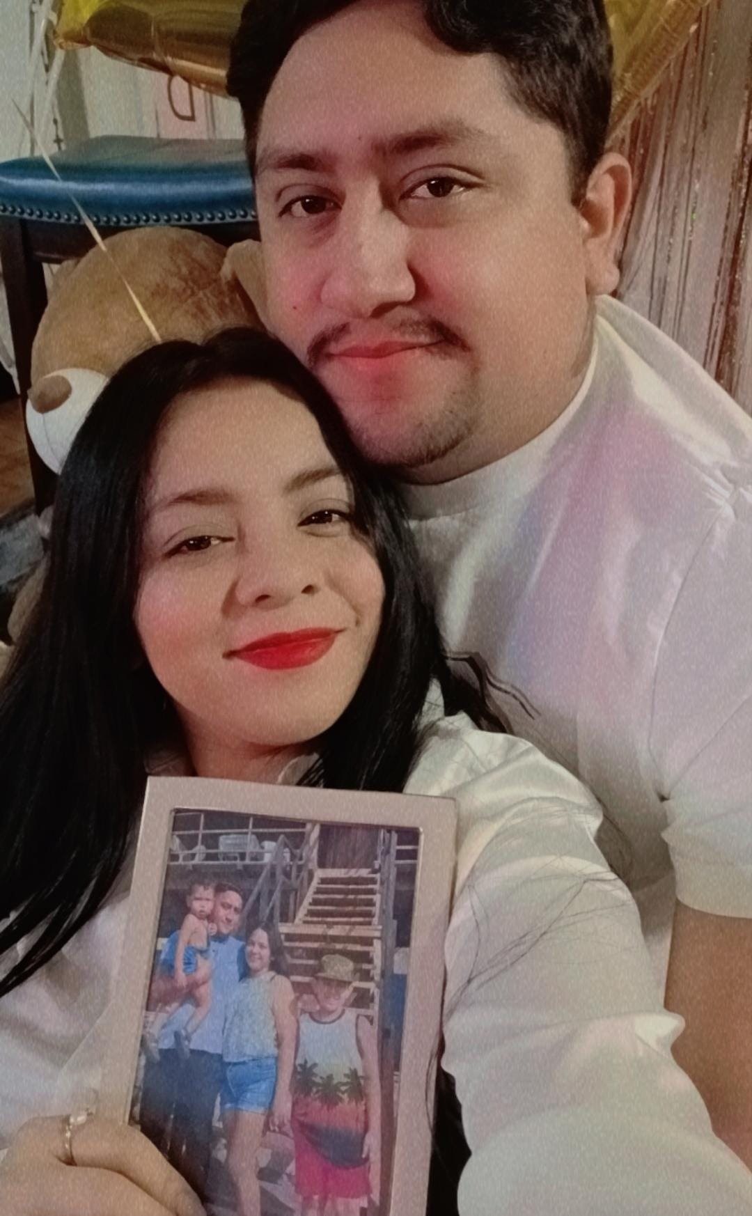 Apoyo para familia trabajadora tras detención en DC campaign photo, 2 of 4