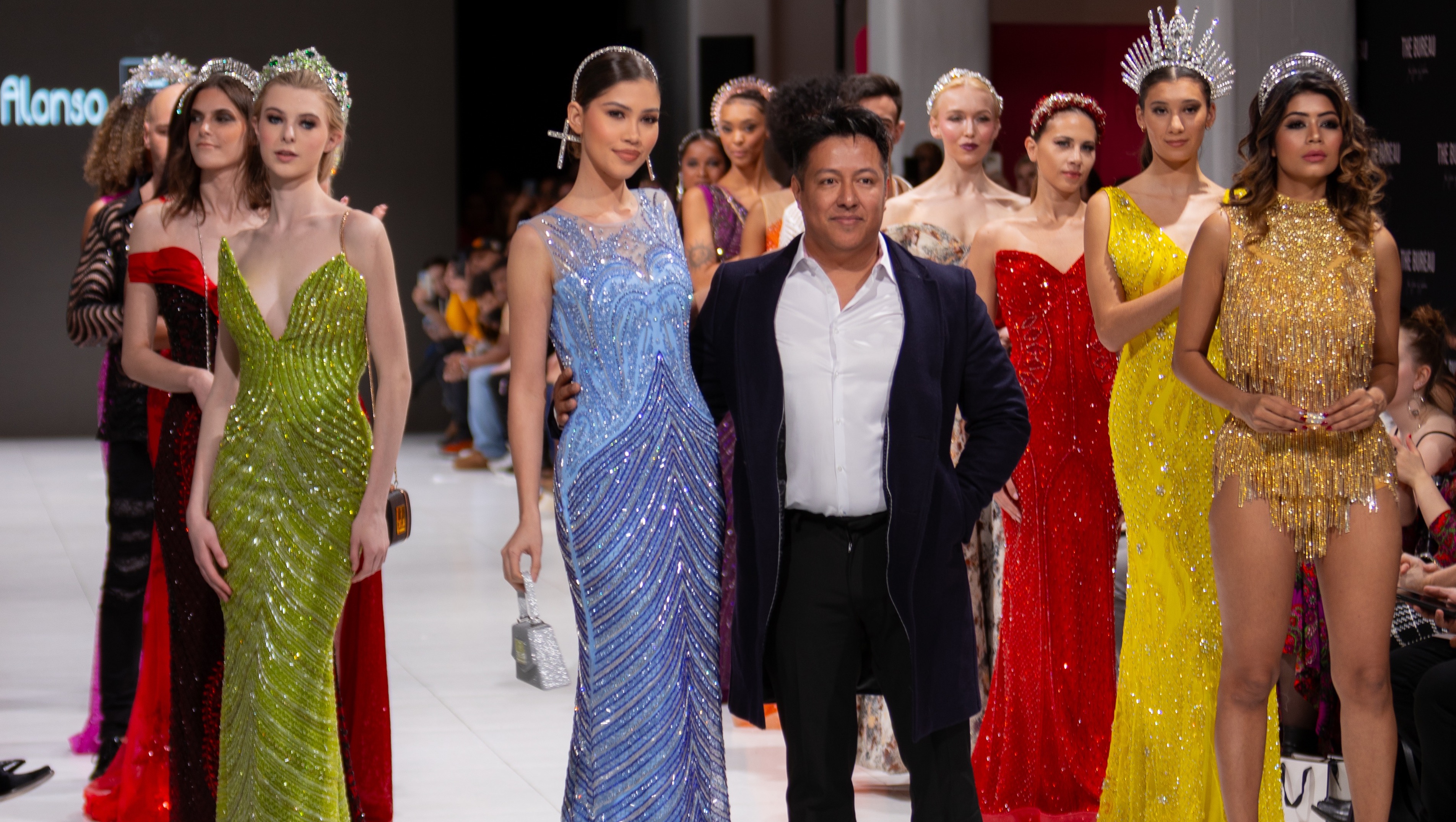 Help Alonso Shine at Milan & Paris Fashion Week