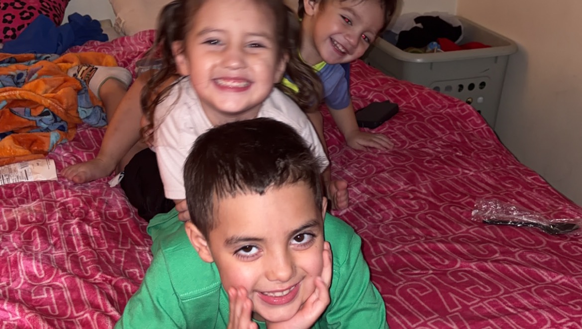 Help a Single Mom Rebuild After Car Loss photo