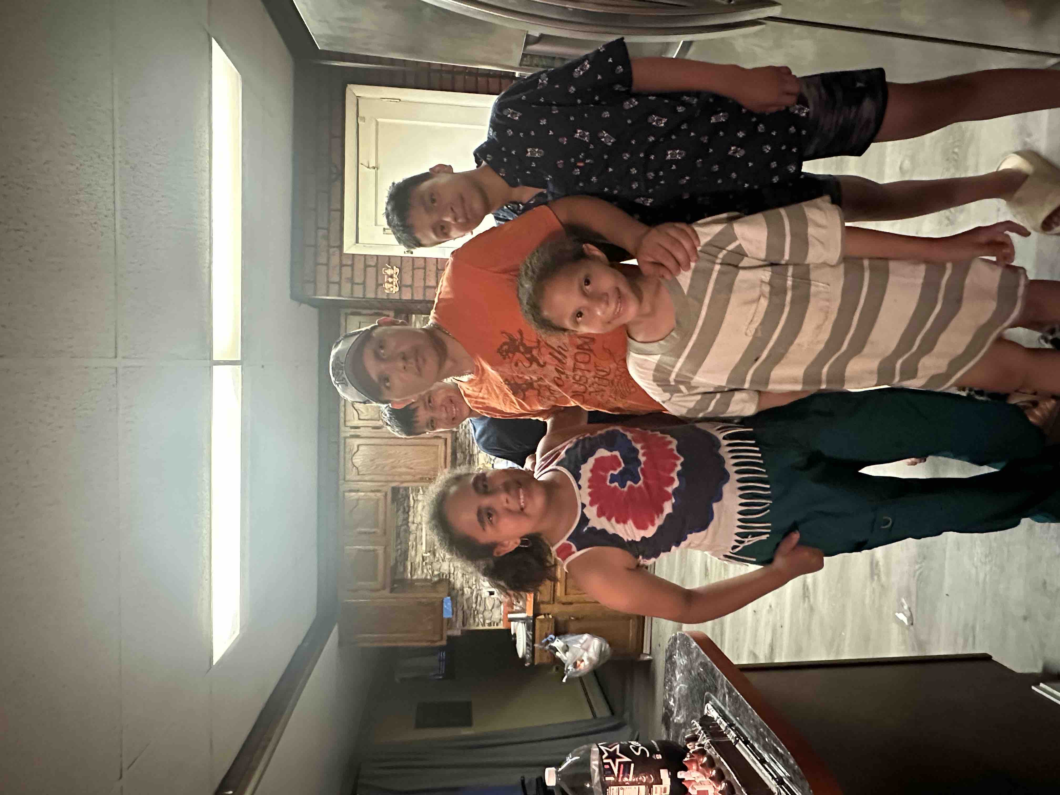 SOS Wendy, Kids & Baby on the Way - Father Detained by ICE! campaign photo, 2 of 7