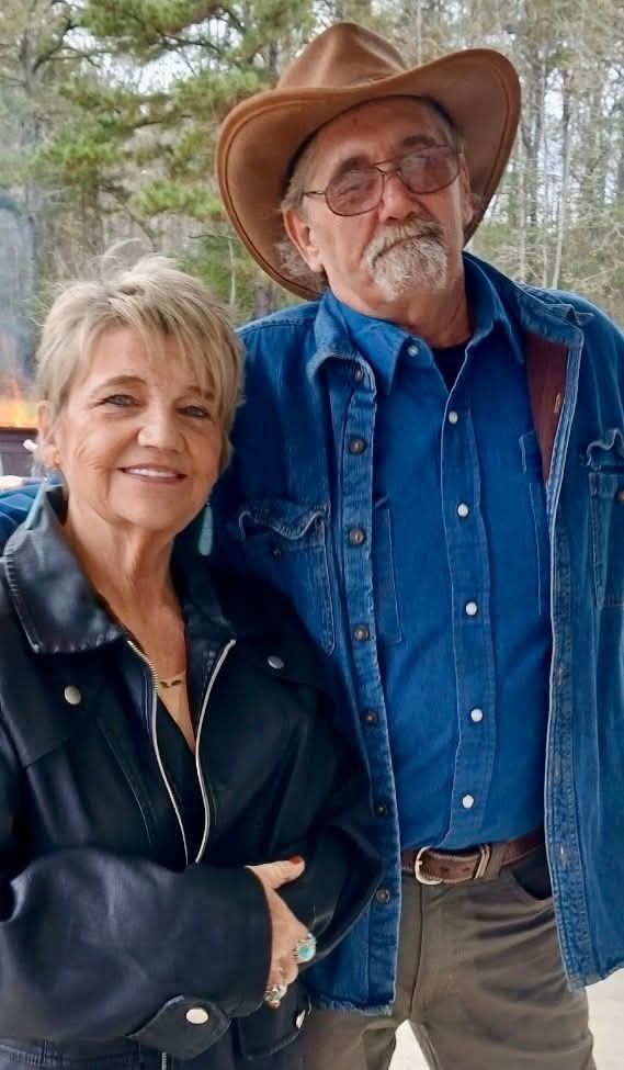 Help Brenda Heal and Get Back on Her Feet campaign photo, 2 of 5