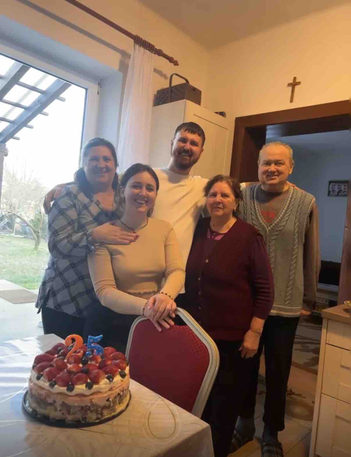 Unser Papa, Opa und Schwiegervater kämpft weiter campaign photo, 5 of 7