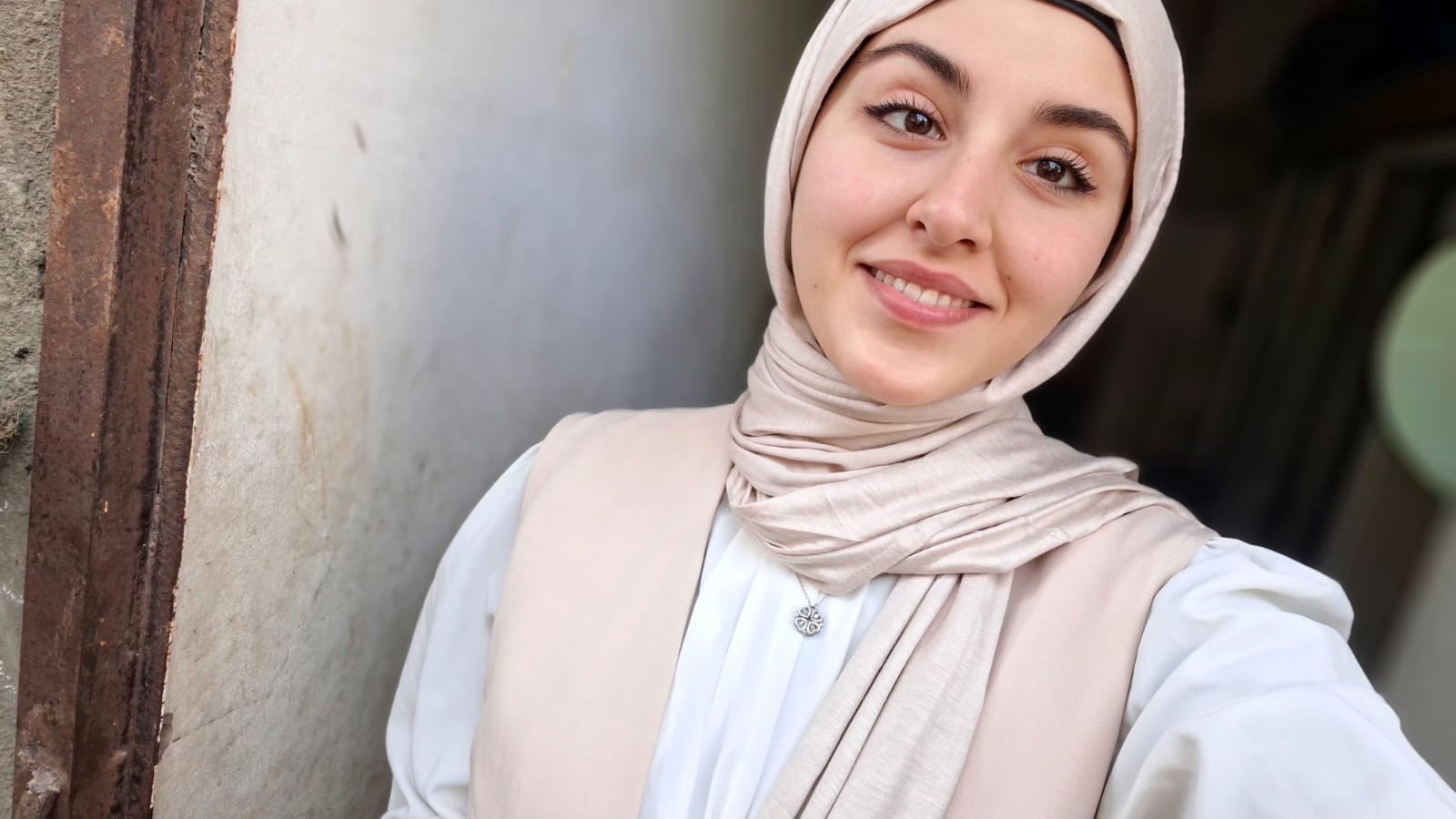 Help Future Dentist Yousra Serve Her Community campaign photo, 5 of 6