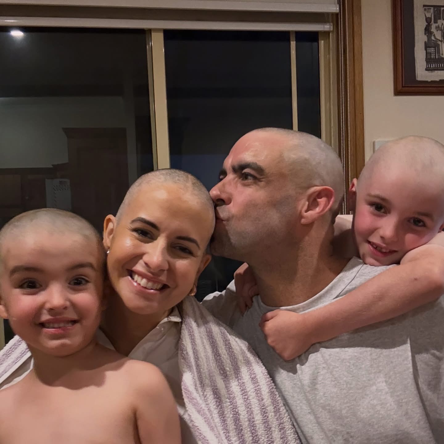 Supporting Luiza Veloso Blake Through TNBC campaign photo, 4 of 6