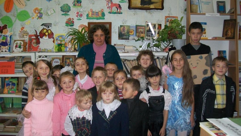 Ayuda al Orfanato de gorodnya : mi hogar en ucrania antes photo