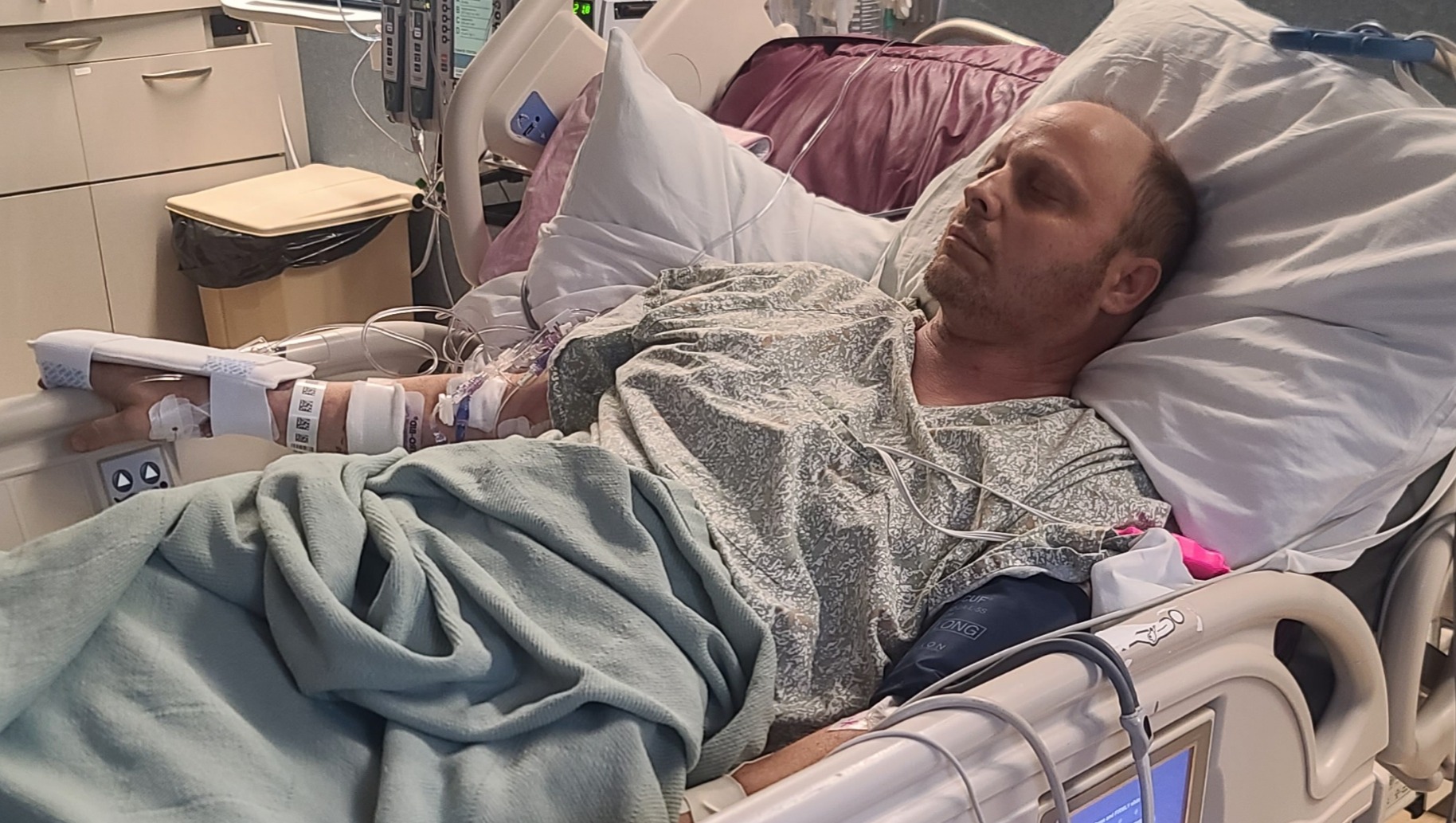 Help Kenny Crowe Reunite with Family photo