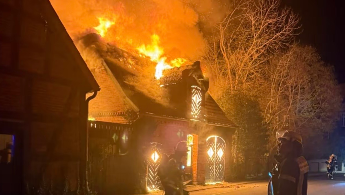 Nach Hausbrand alles verloren - jede Hilfe zählt  photo