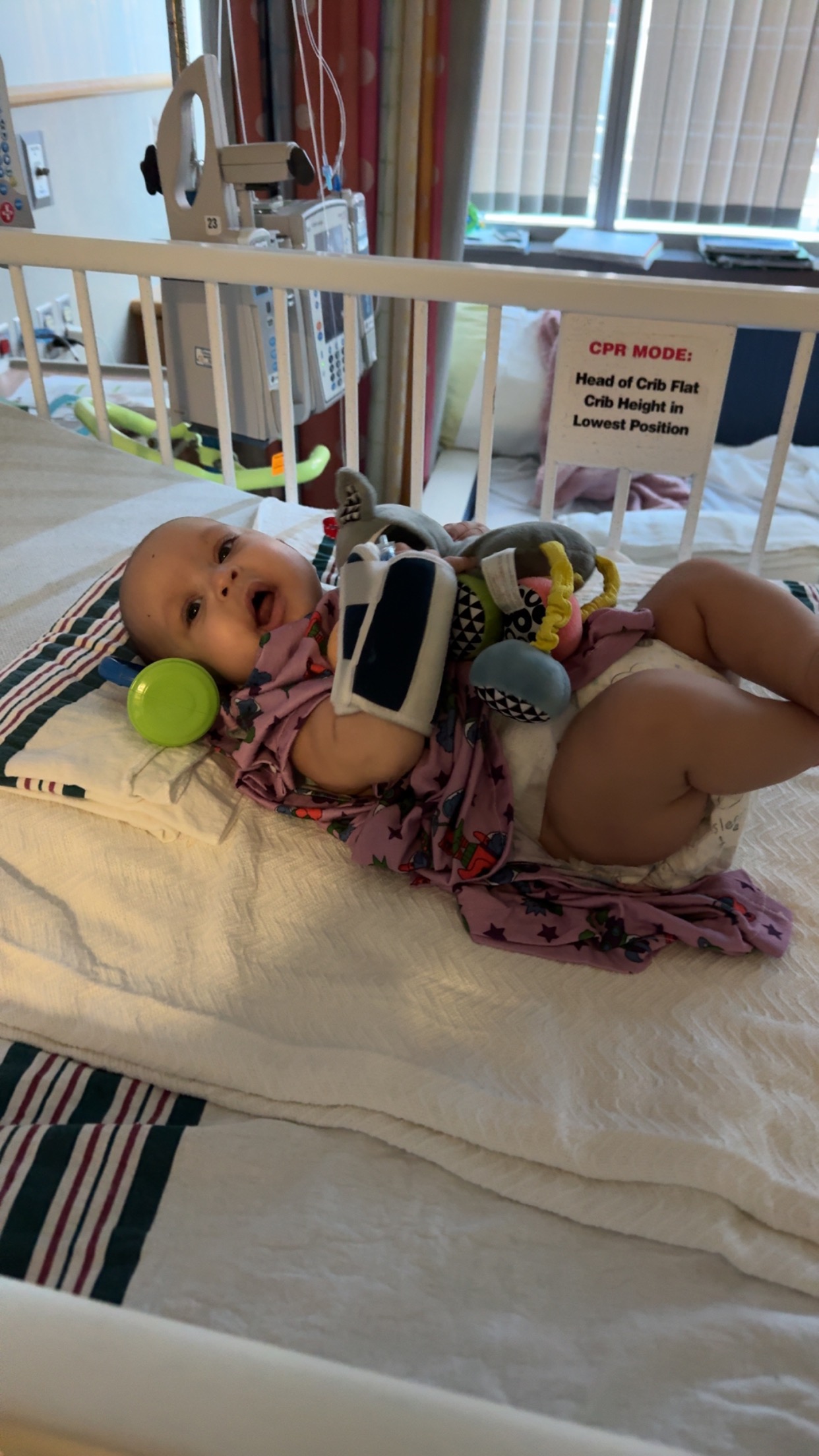Foto de la recaudación de fondos Help NyLayah and Arianna Through Surgery, 4 de 8