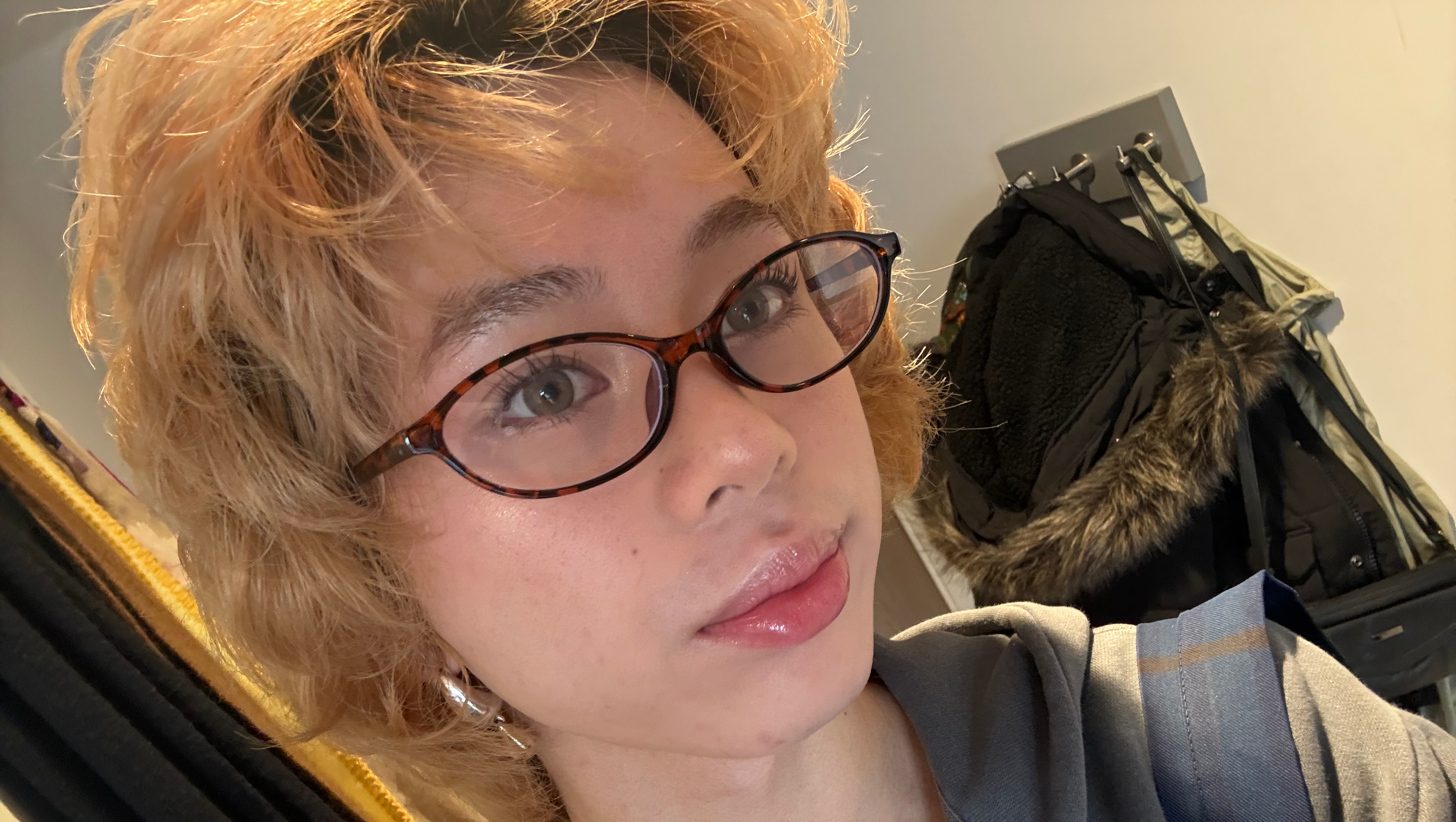 Help me start university on a clean slate photo