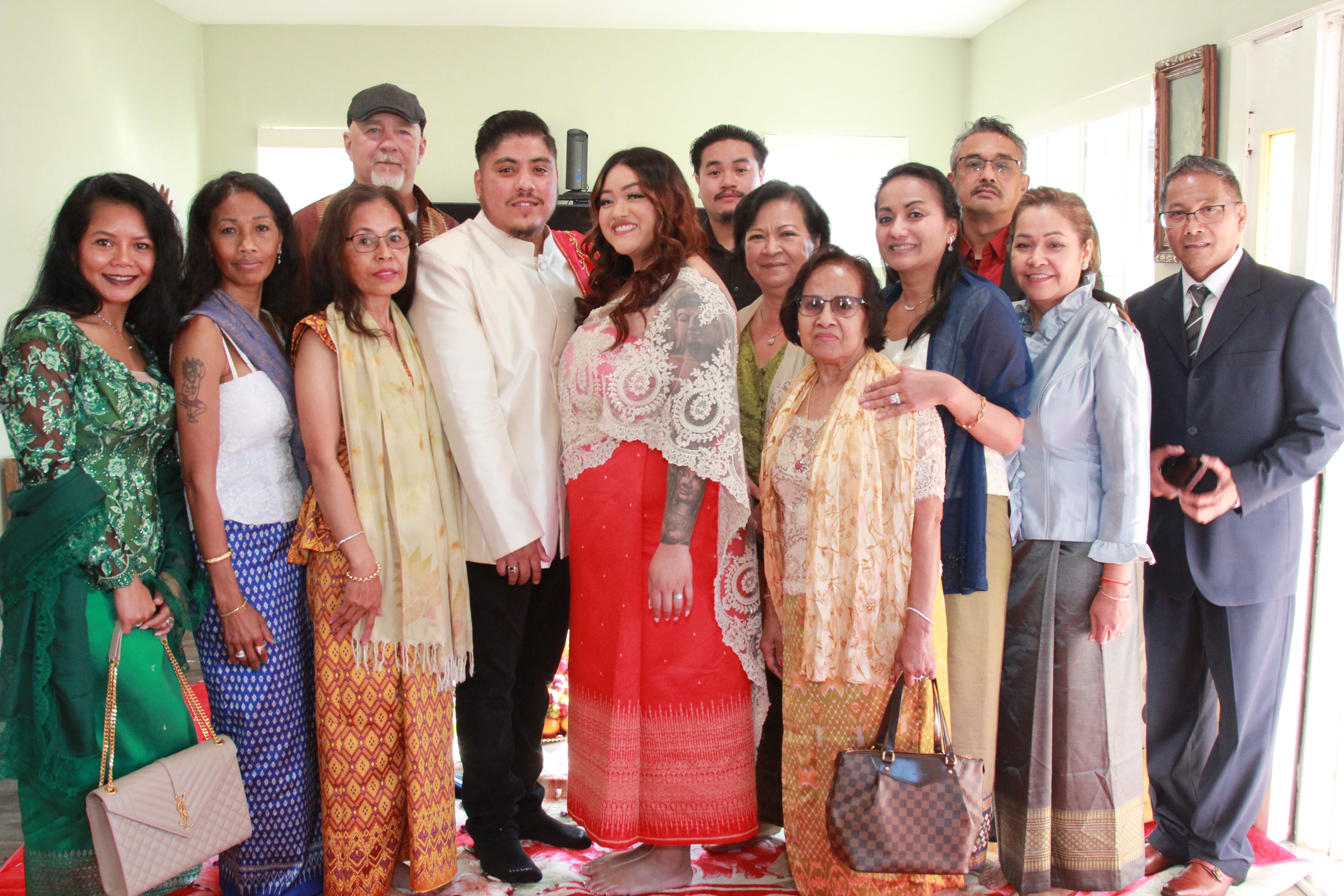 Kampagnen-Foto für Celebrating Sarun Mao’s Life and Love, 6 von 8