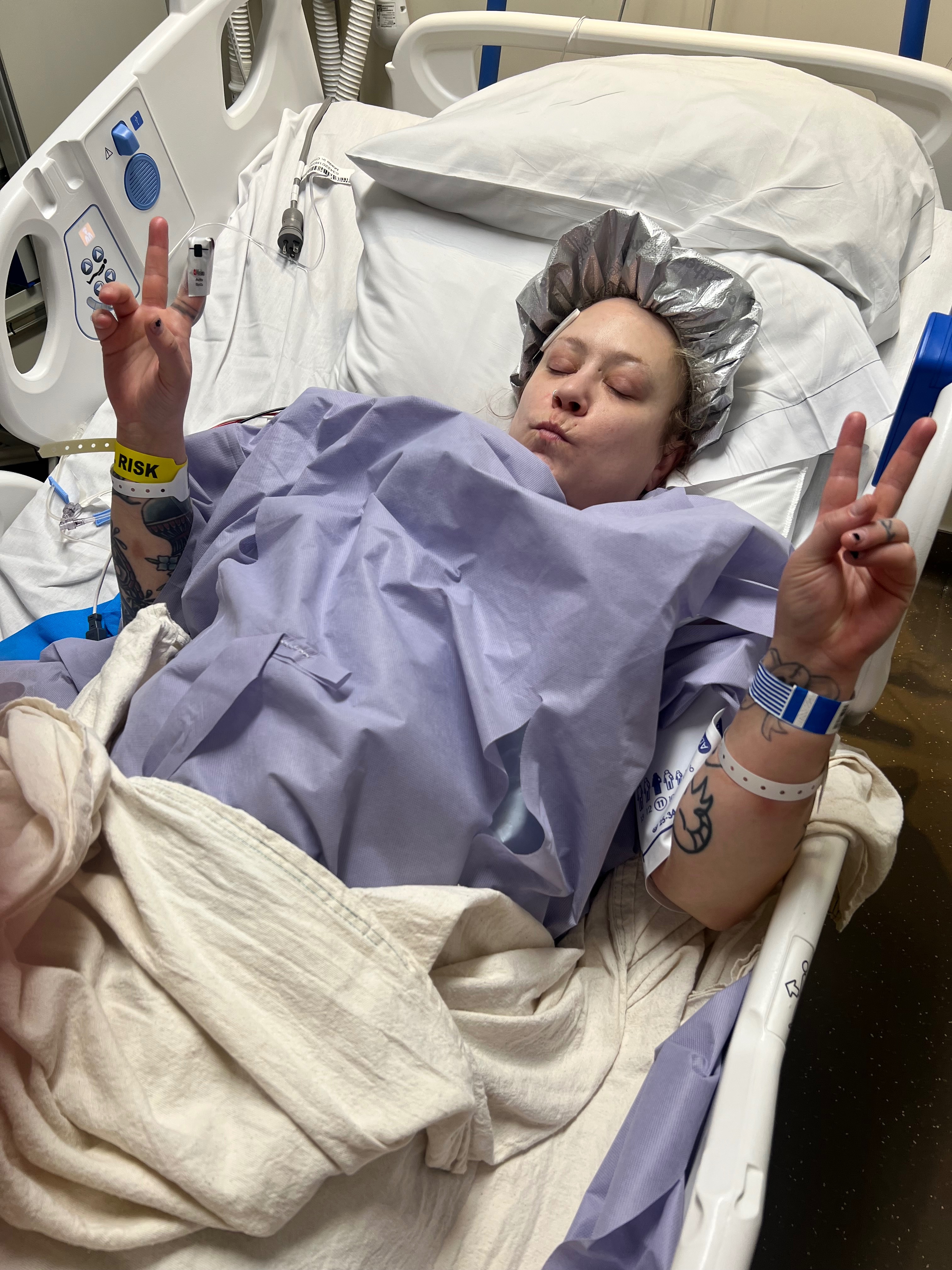Help Chelsey pay rent after falling off stage, breaking hip campaign photo, 2 of 8