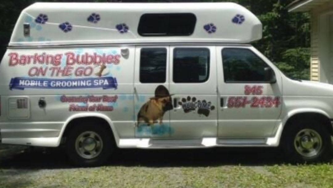 Help Save My Pet Grooming Van photo