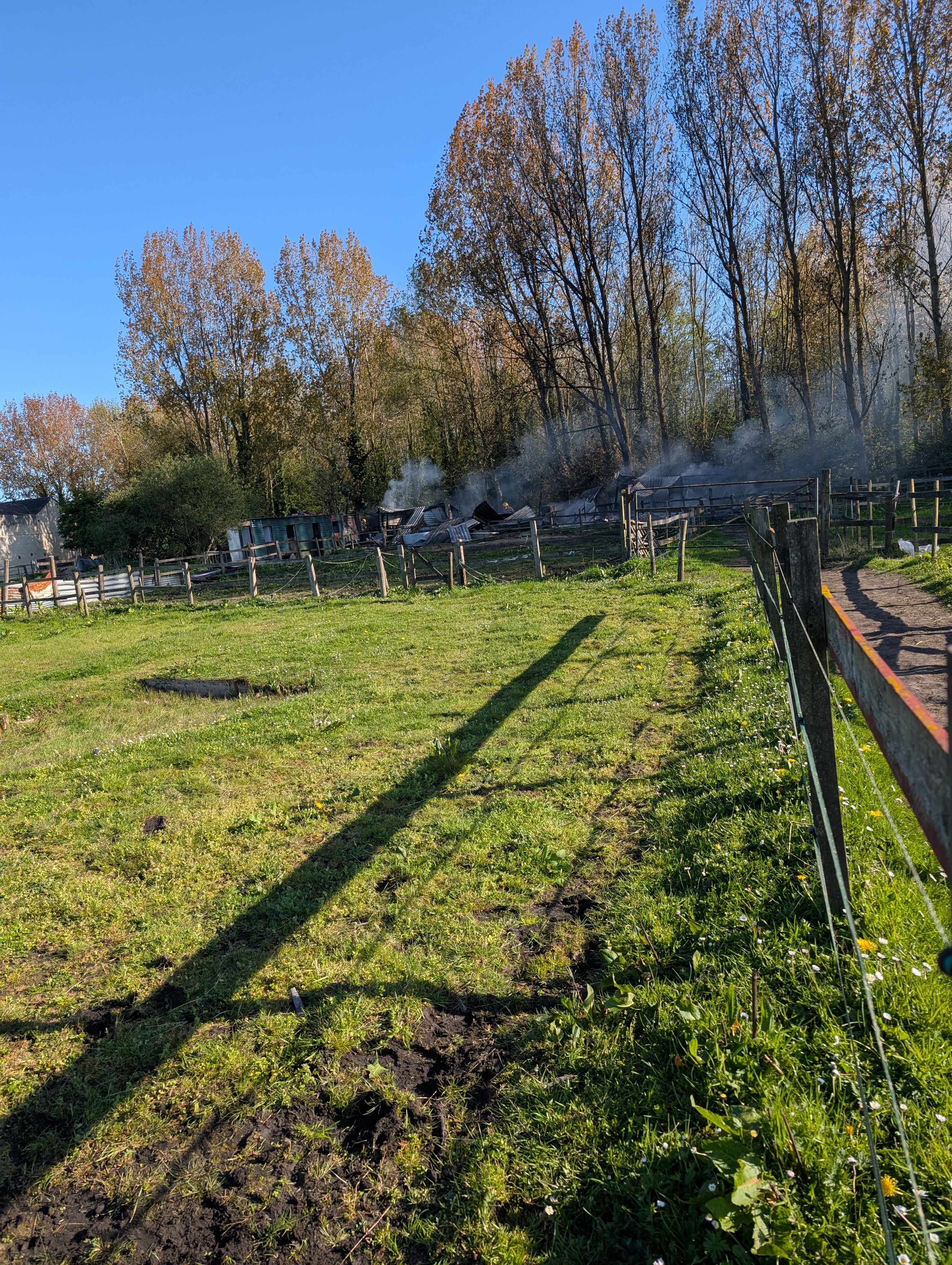 Fundraiser for Joanne Ward by Melanie Burn : Help rebuild after arson ...