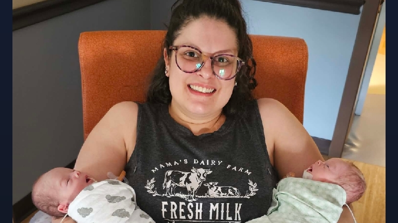 Support Chris and Kristen's 30 Week NICU Twins photo