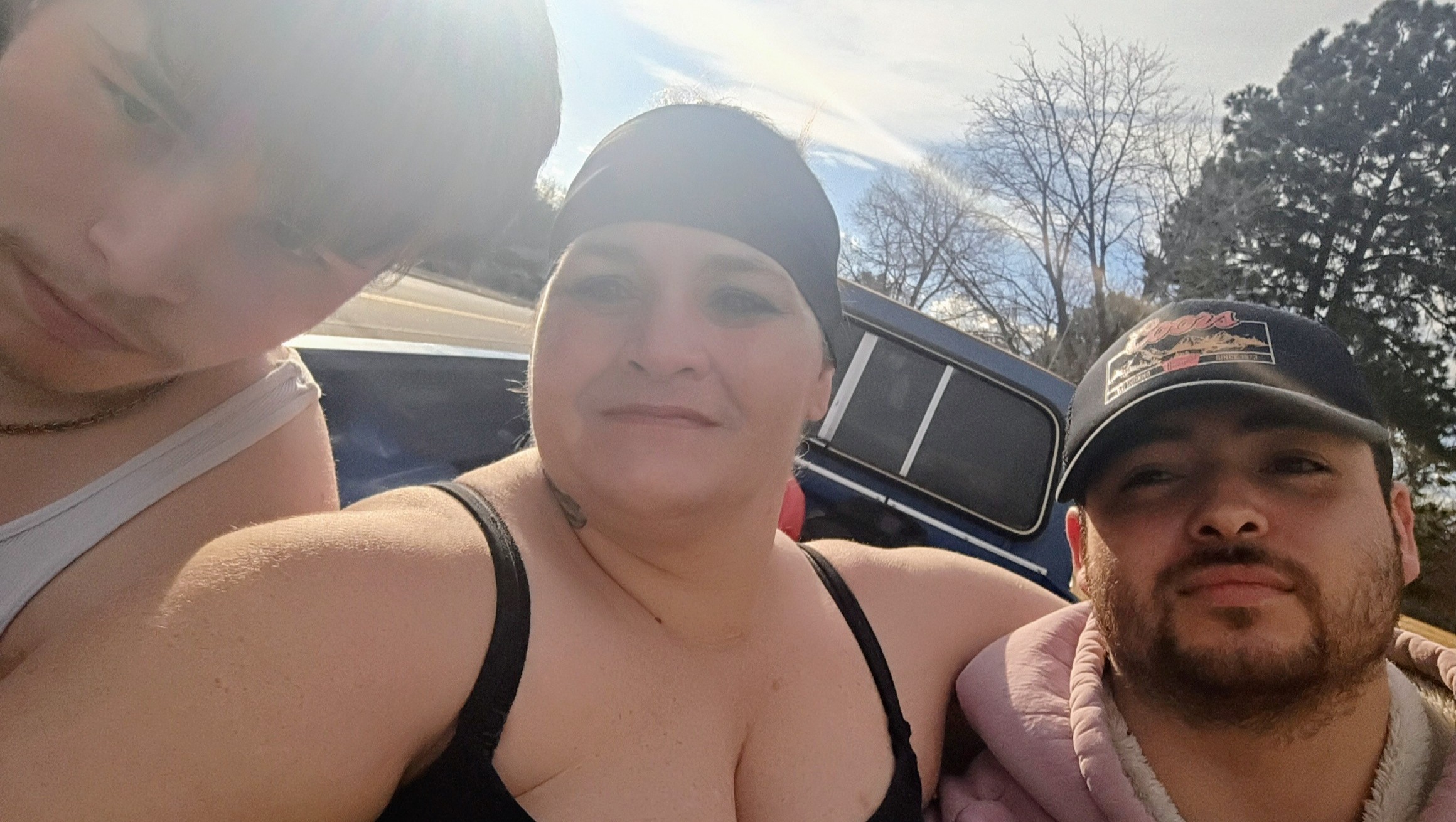 Help Jennifer Rebuild & Travel for Family photo
