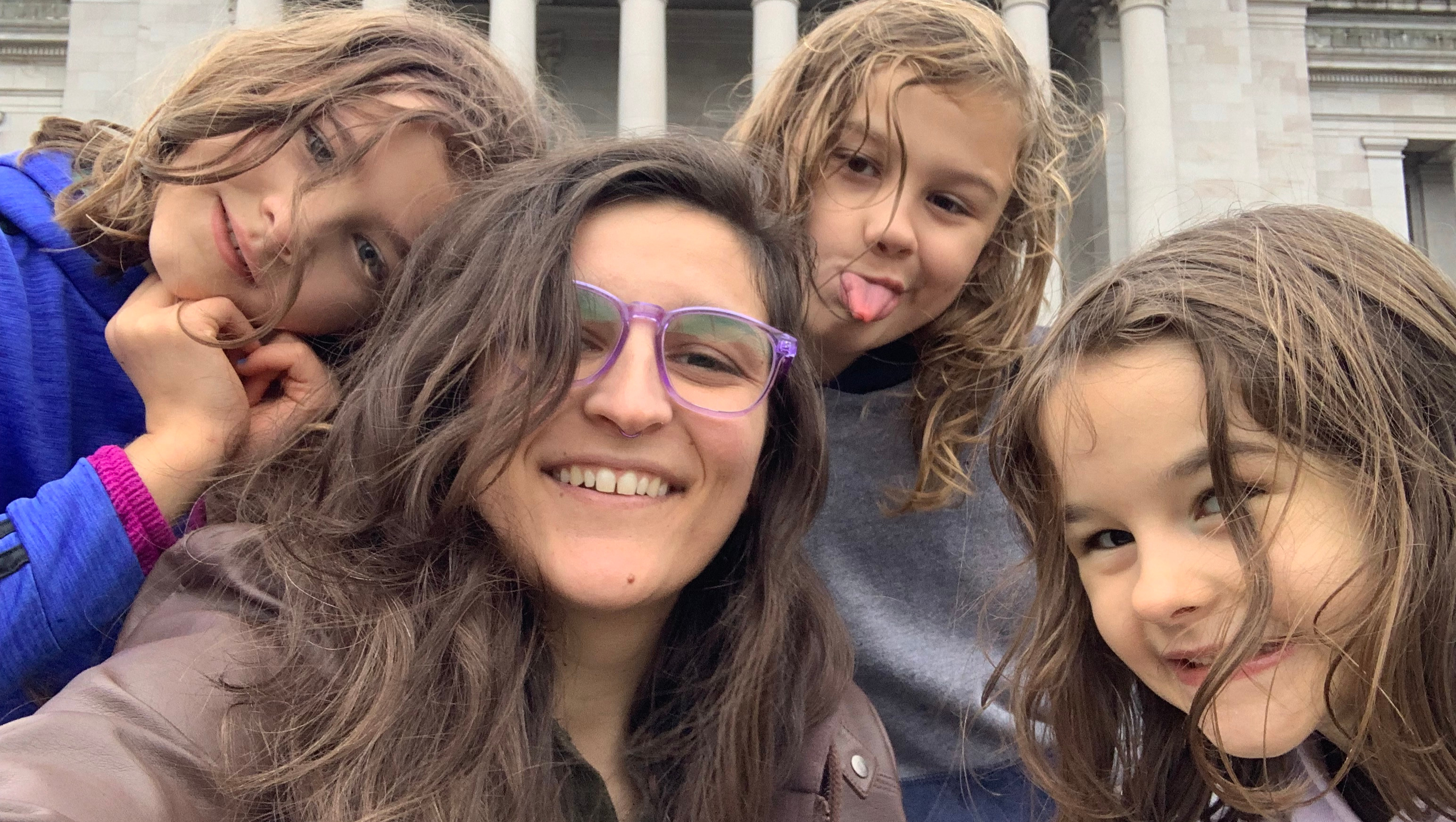 Support Tessa in Securing Stability for Her Children photo