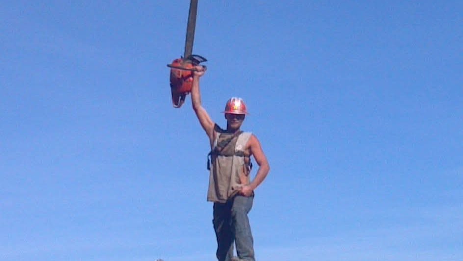 Help Ryan Get Back to Work with a New Chainsaw photo