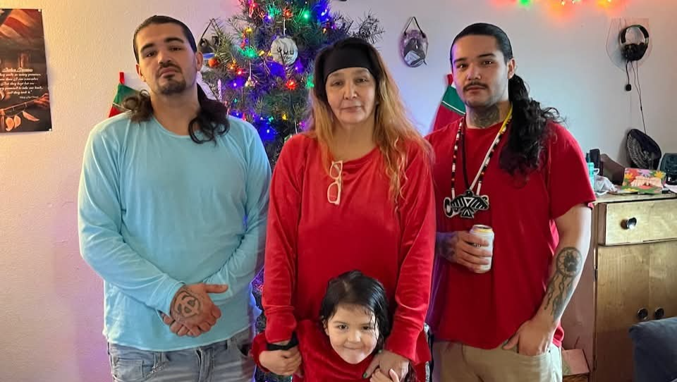 Support for Yvette Spears' Family photo