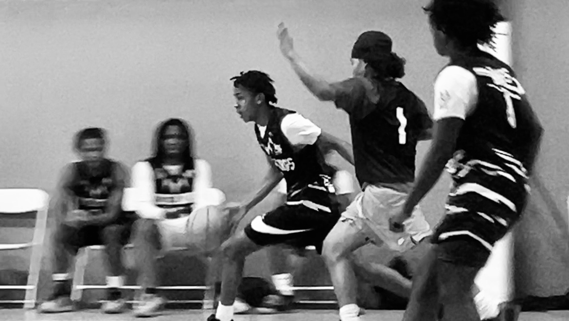 Support Chris’s AAU Basketball Journey photo