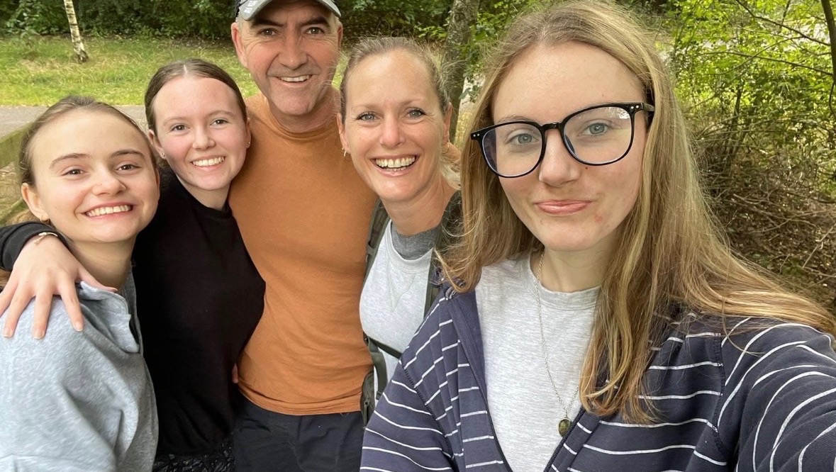 Support this Grieving Family photo
