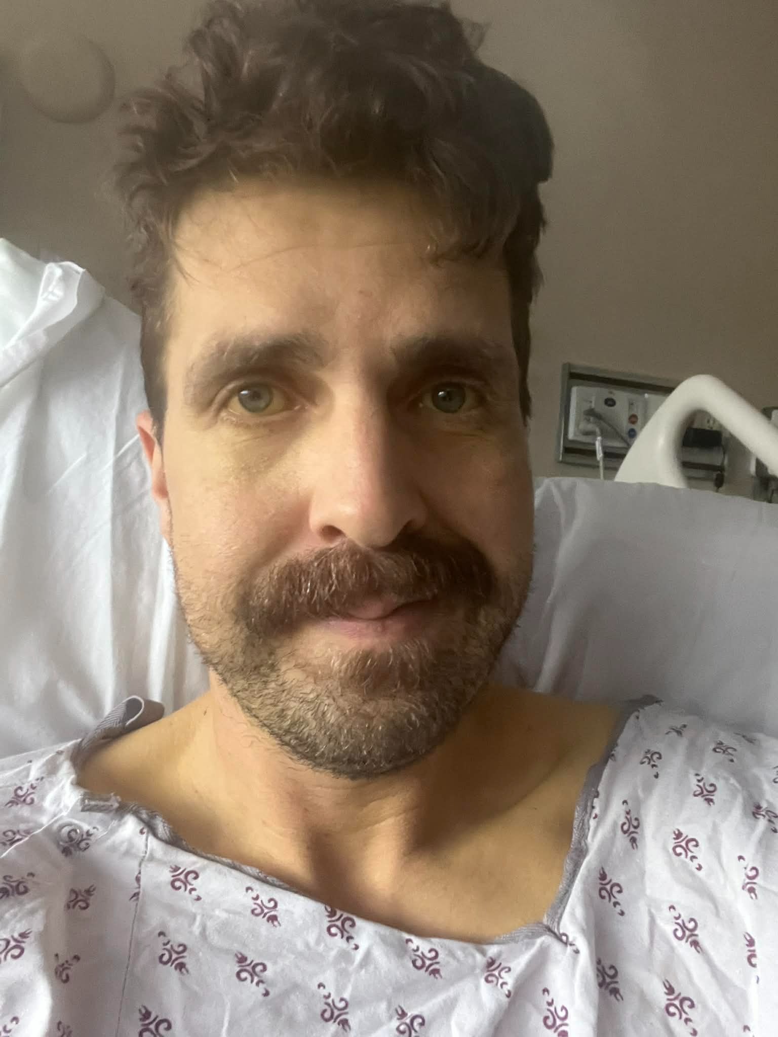 Help Dan get to his family campaign photo, 5 of 7