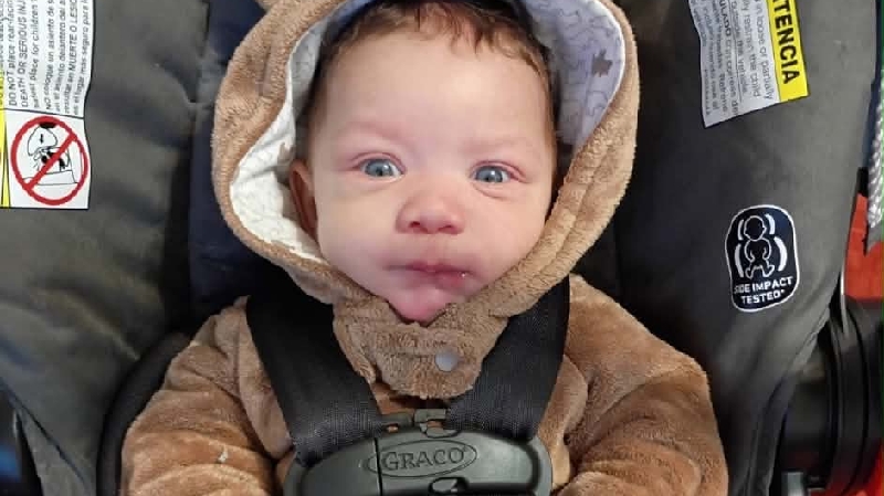 Support for Baby Taylor (JR) photo
