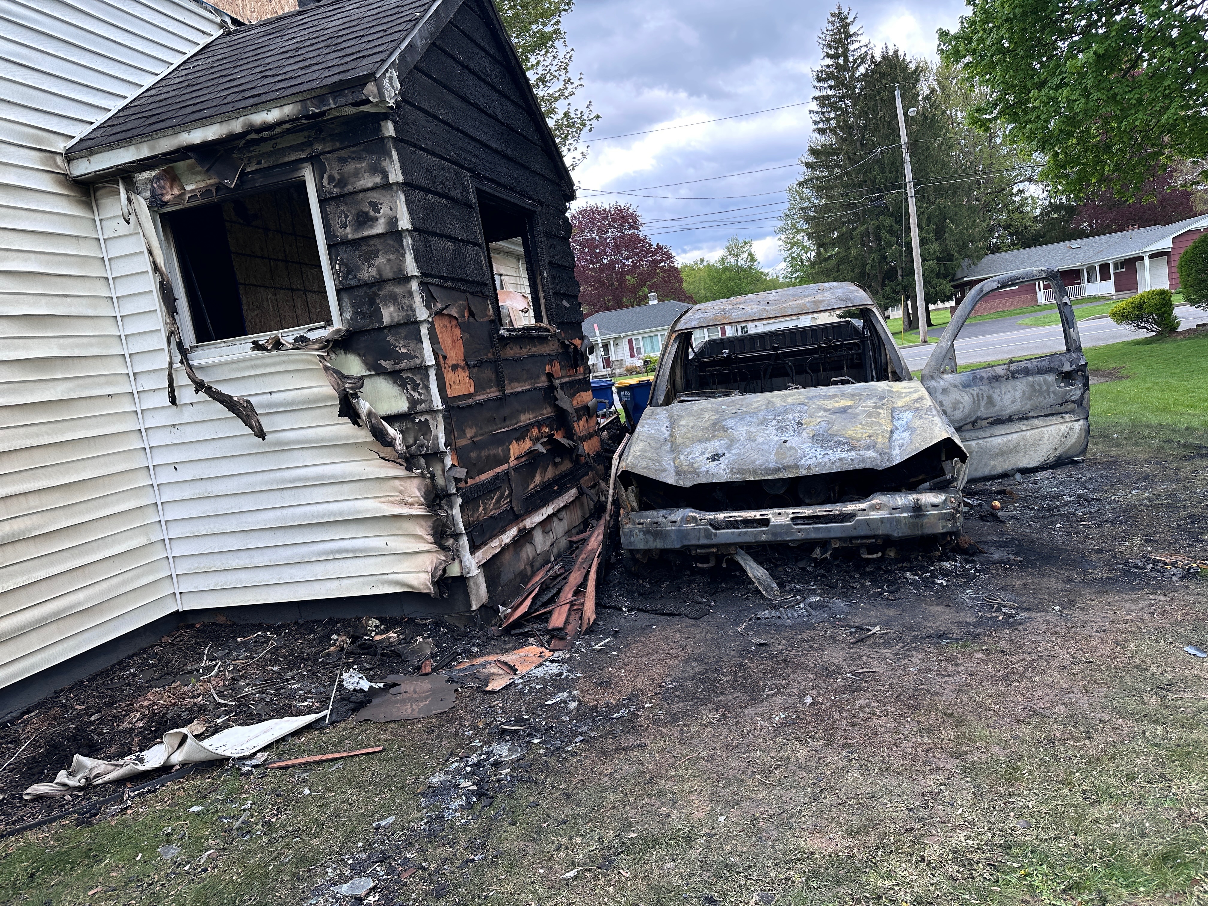Support Crystal and Michael After the House Fire campaign photo, 4 of 7