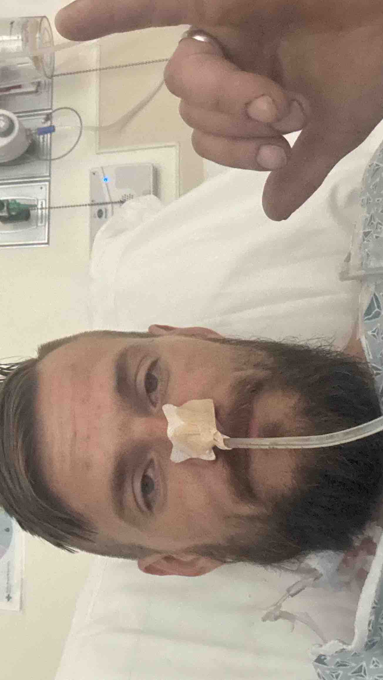 Help Korben heal, find a safe place and rebuild photo